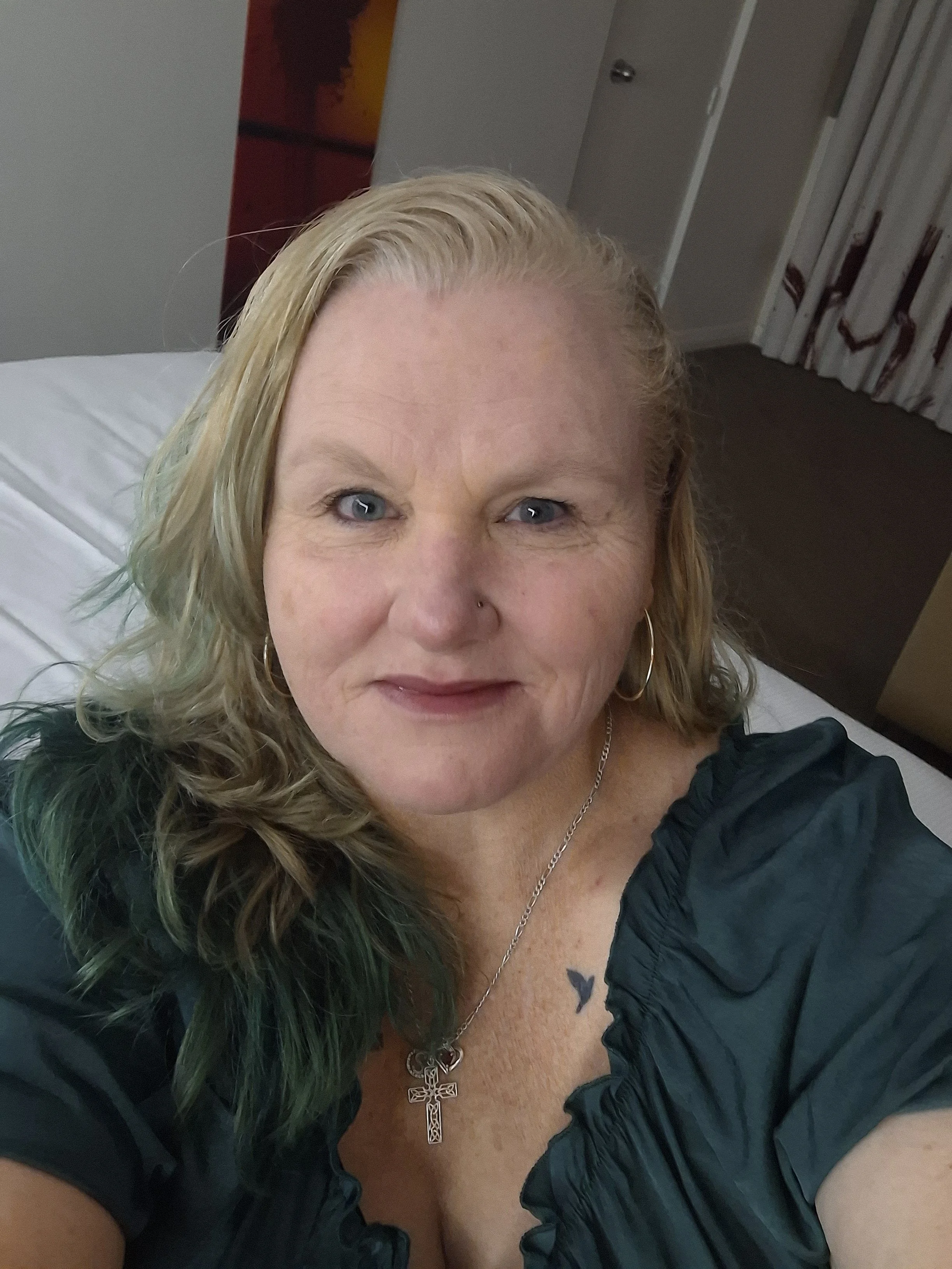 Welcome to My World: A Journey of Survival, Rebirth, and Beautiful Chaos