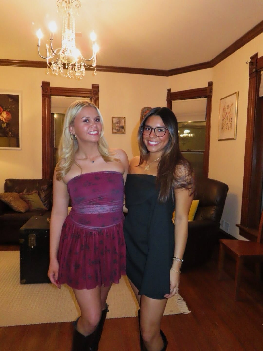 @nakishaguzman_  X @toastellc 

#Toast&eacute;KC
#TheSculpt
#FacialContour
#SprayTanDetail
#LuxurySprayTan
KansasCitySprayTan
KCSprayTan
AirbrushTanKC
KCBeauty
KansasCityBeauty
OverlandParkBeauty
LeawoodKS
BrooksideKC
KCEntrepreneur
WomenOwnedBusines