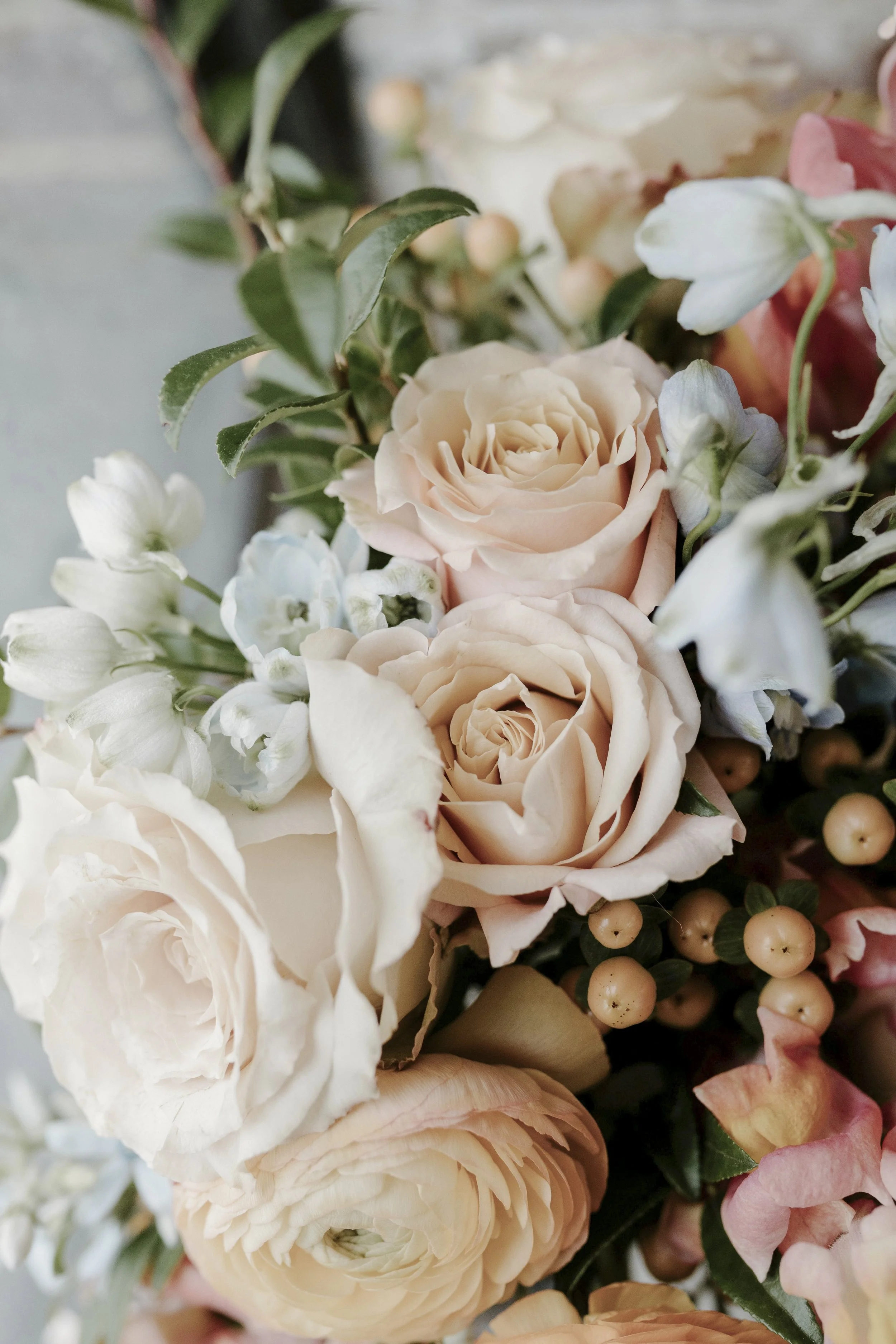 When to Slip Away for a Private Moment Together