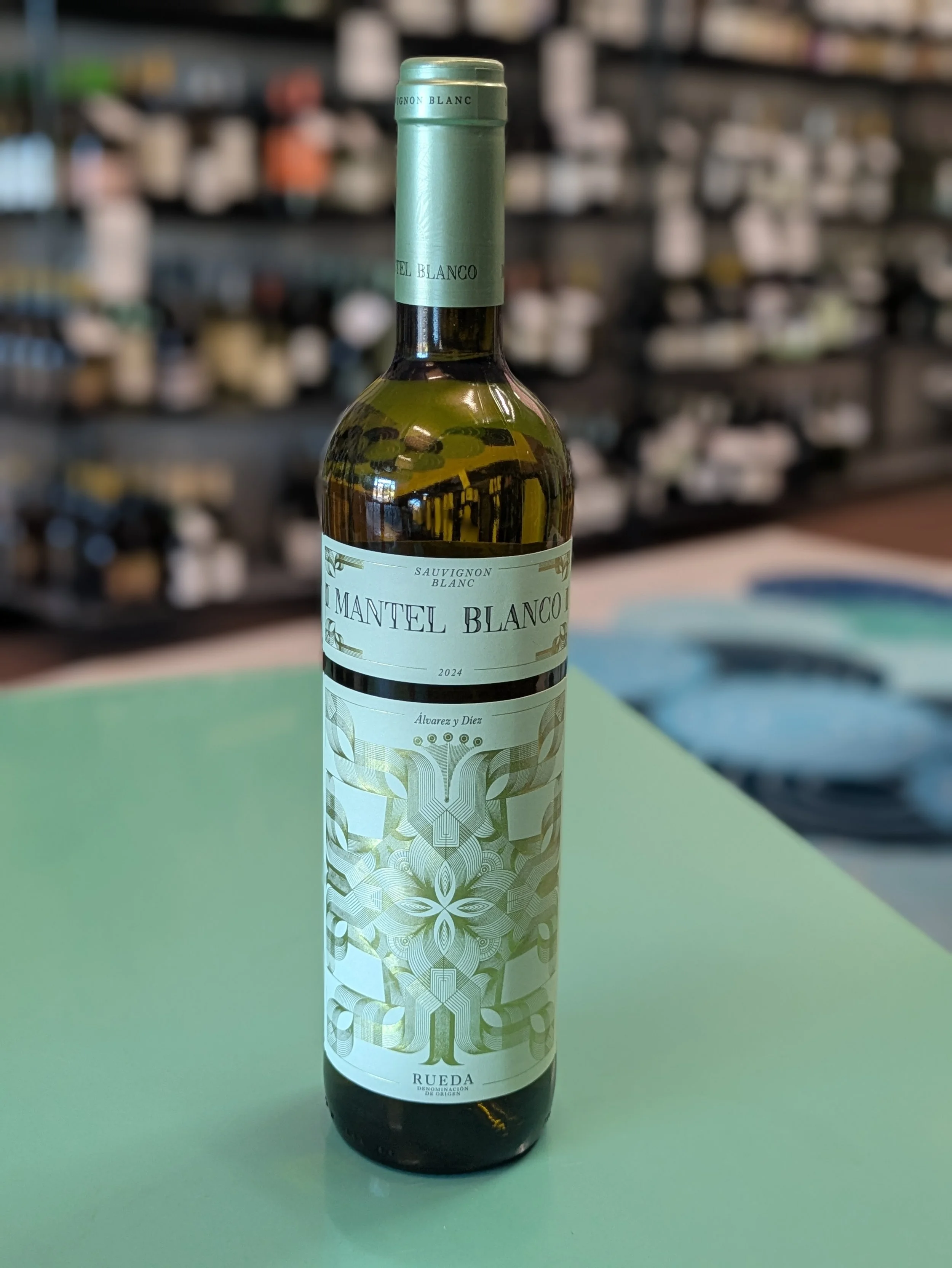 Alvarez y Diez Mantel Sauvignon Blanc 2024