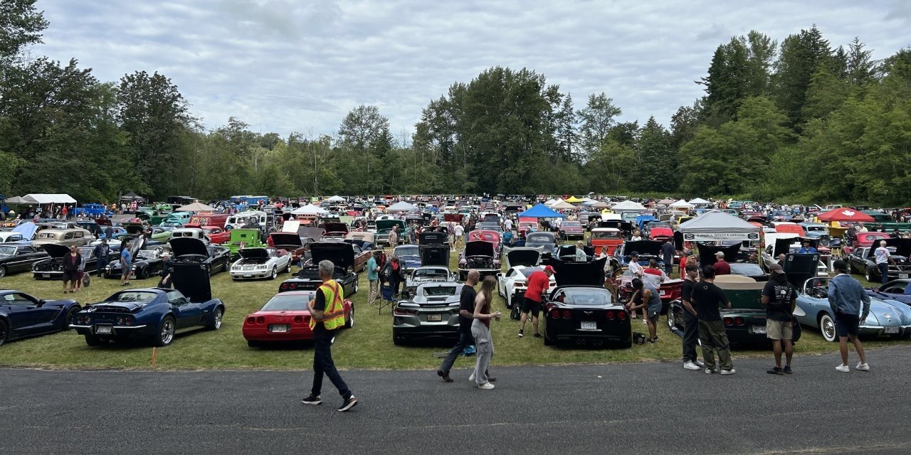 2024 Canada d'Eh Car Show (1).jpg