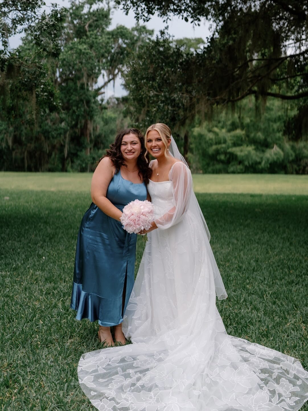 Hello, friend! I&rsquo;m Maria Breeze, an Arizona native with a deep love for hospitality and a heart for unforgettable celebrations. My passion for weddings began at sixteen while helping plan my sister&rsquo;s wedding, and over the past seven years