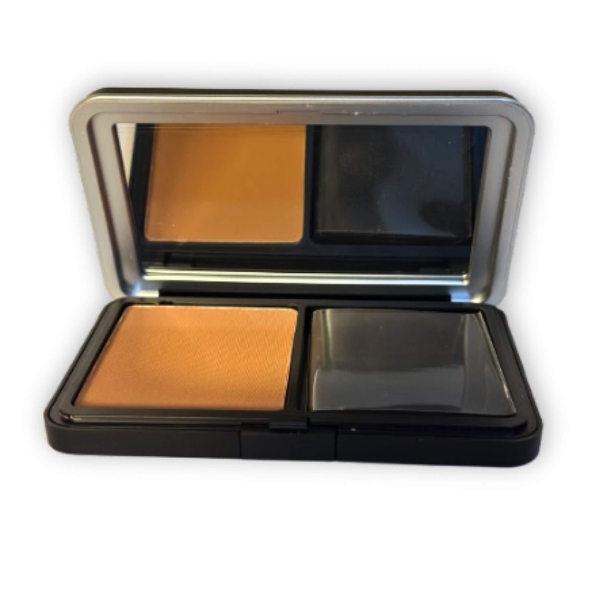 Make Up For Ever — Matte Velvet Skin Blurring Powder Foundation (R520)