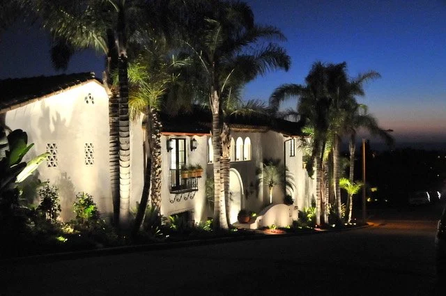 landscape lighting installation Los Angeles