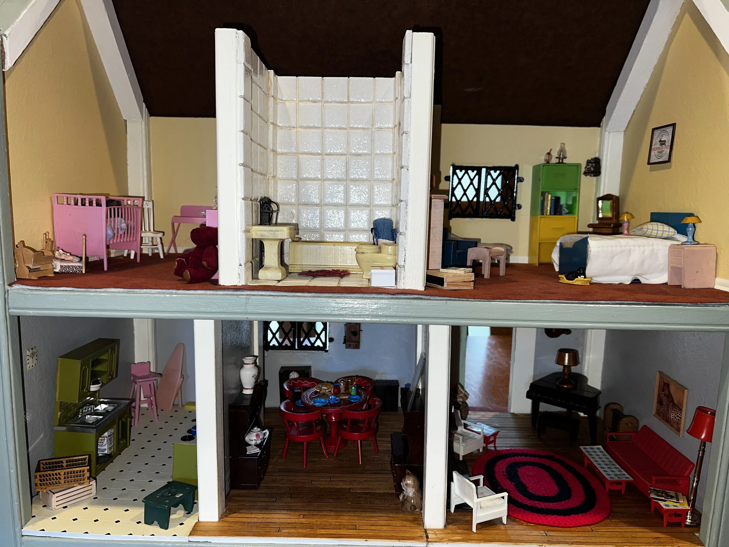 Like Mother, Like Daughter | Bonnie Lesher | 1:24 Scale