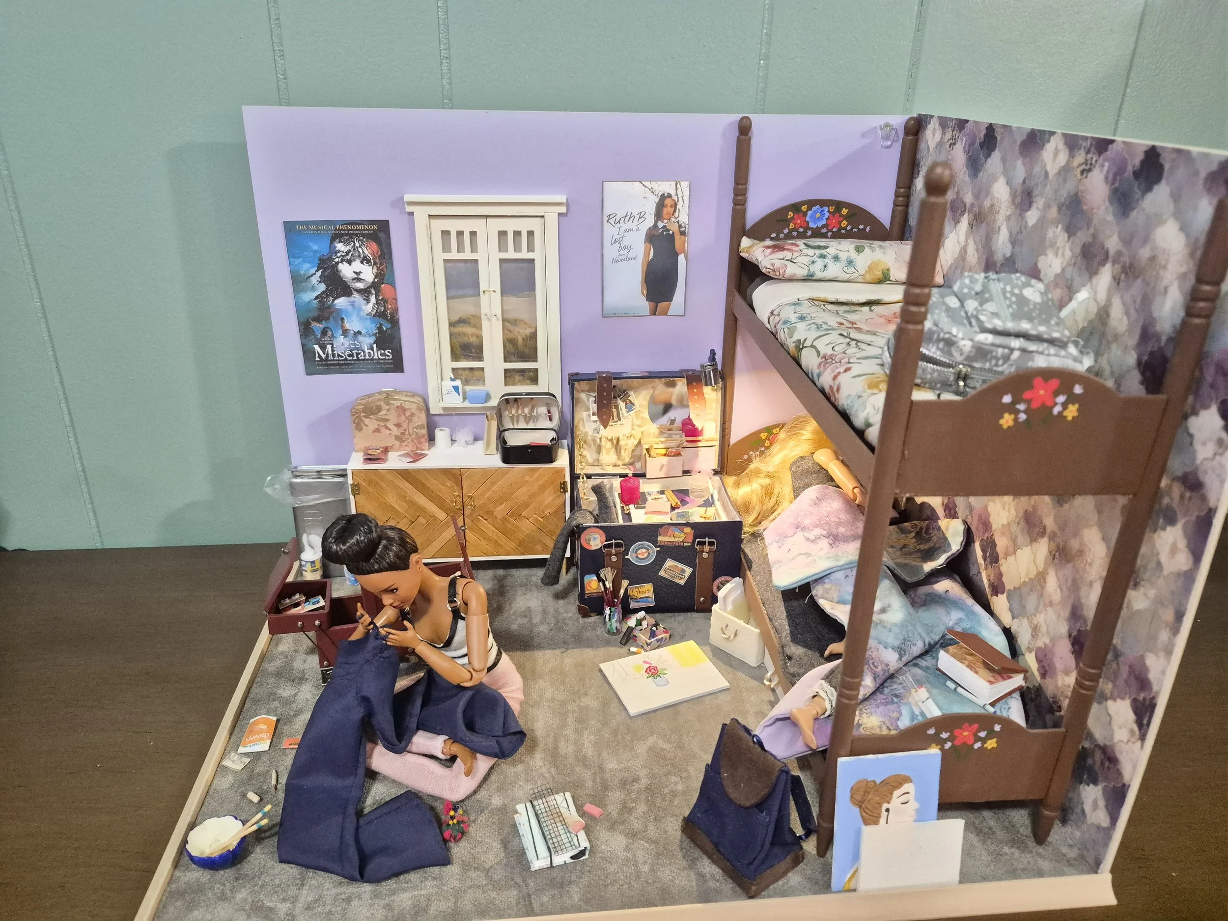 Dorm roombox | Created By Starla Willis | 1:6 Scale