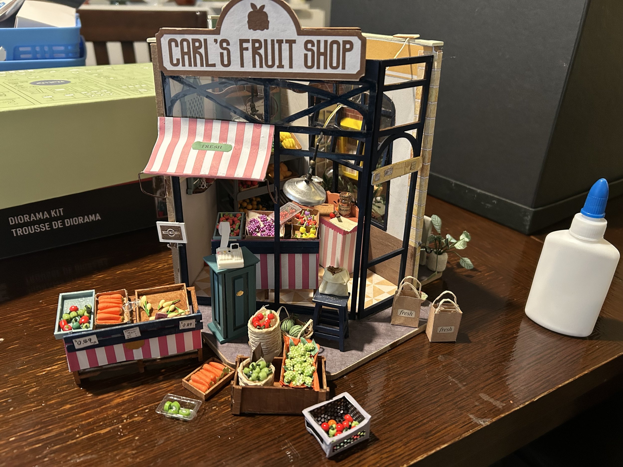 Carl's Fruit Shop | Created By Dana Slaughterbeck | 1:24 Scale