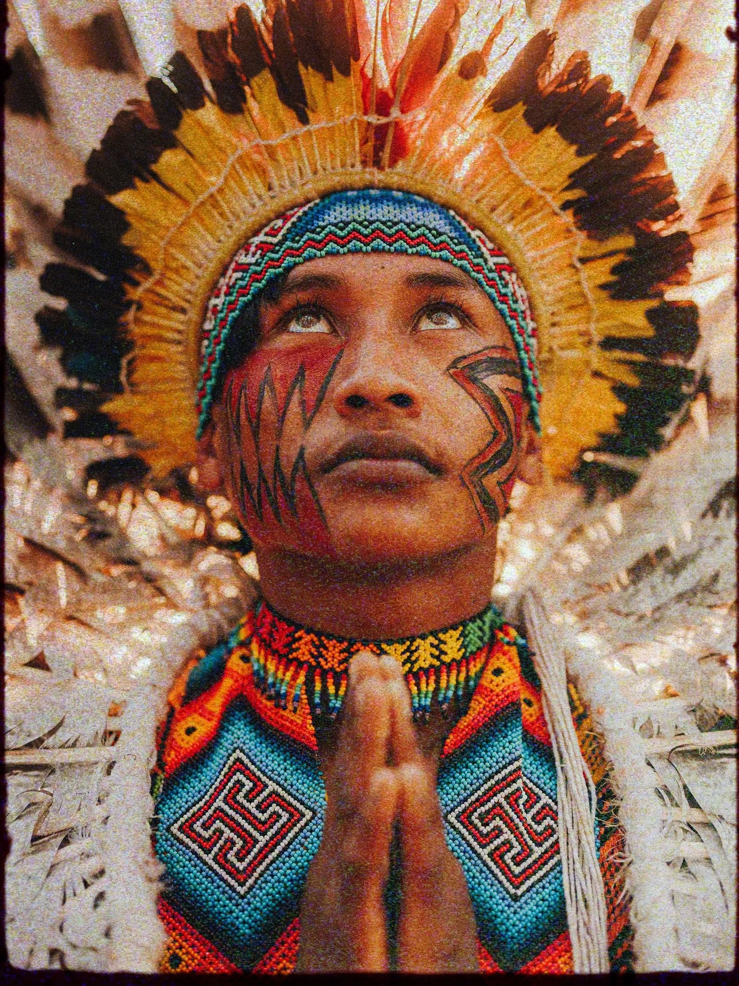 Tal Pai, Tal Filho: Vozes da Floresta Viva 🍃

Ninawa Pai da Mata, paj&eacute; and chief of the Huni Kuin people of Acre, Brazil, is a carrier of ancient forest wisdom - guardian of sacred medicines, healing chants, and spiritual tradition.

At his s