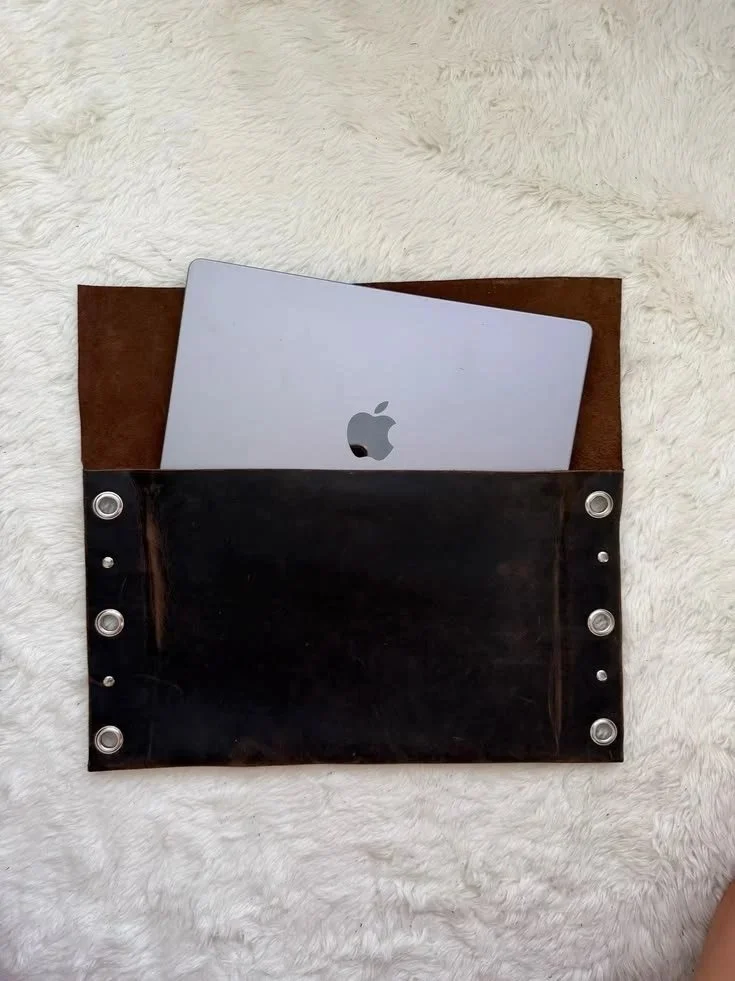 Leather+Laptop+Sleeve.jpg