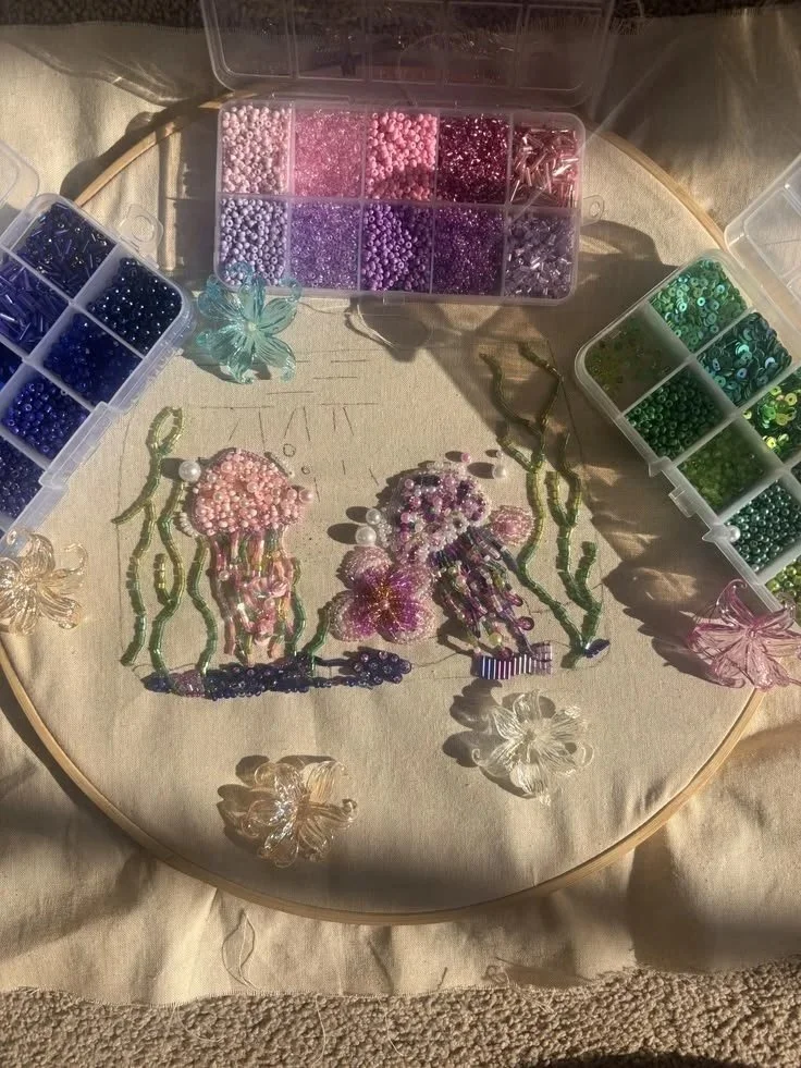 %40sirintastudio+beaded+embroidered+bag+%F0%9F%8C%B8+dream+summer+bag+%F0%9F%8C%8A+ocean+inspired+%E2%9C%A8+handmade+bag+%F0%9F%90%9A.jpg