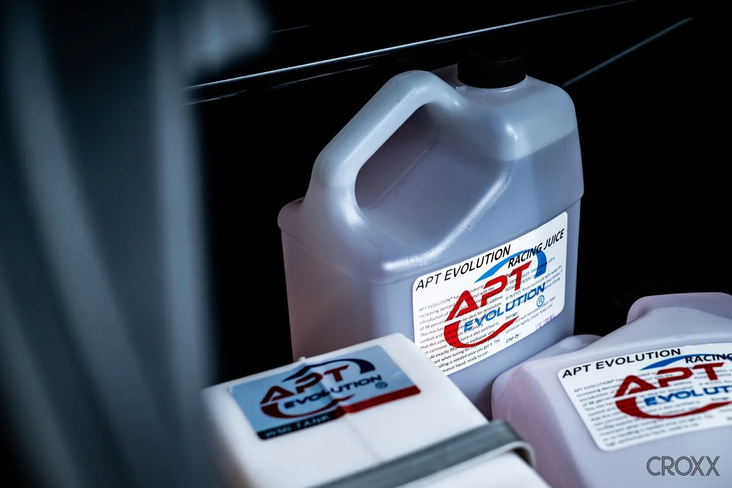 💥 𝘼𝙋𝙏 𝙀𝙑𝙊𝙇𝙐𝙏𝙄𝙊𝙉 - 𝘼𝙋𝙏 𝙍𝙖𝙘𝙞𝙣𝙜 𝙅𝙪𝙞𝙘𝙚
💦 競速首選、賽道必備～特調酒精噴注液
🐴 抗爆性𝙂𝙀𝙏! 辛烷值𝙐𝙋! 抗退火𝙂𝙀𝙏!

試過就知～更有感的提升！歡迎測試比較！

使用 𝘼𝙋𝙏 𝙍𝙖𝙘𝙞𝙣𝙜 𝙅𝙪𝙞𝙘𝙚 後
與一般常規 99%甲醇 相比 :
輪上表現高出 𝟲.𝟭𝗛𝗣 / 𝟮𝟲.𝟰𝗡𝗺
(數據比對自 AUDI RS5 EA839)

在相同