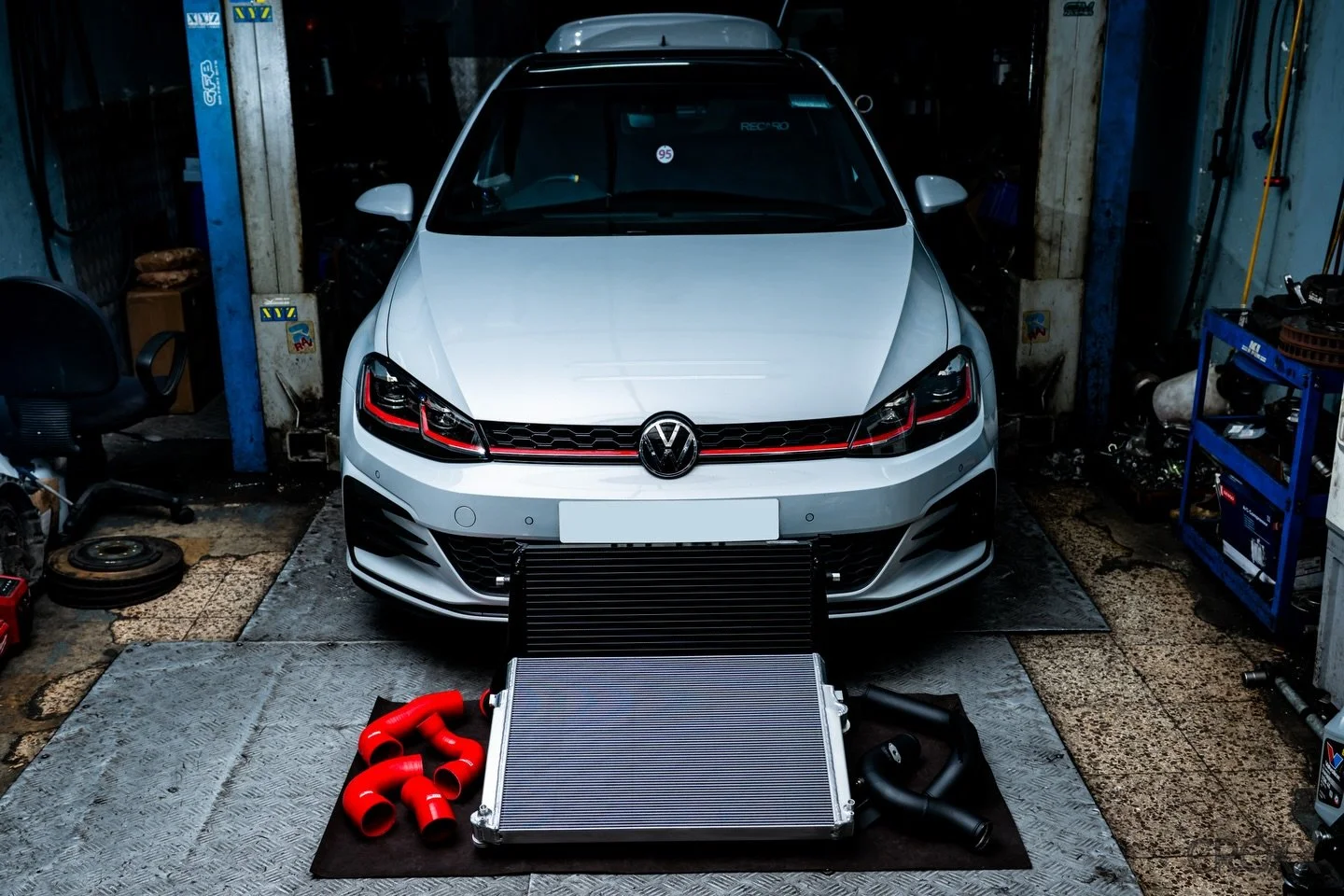 🇸🇪𝗱𝗼𝟴𝟴 𝙋𝙚𝙧𝙛𝙤𝙧𝙢𝙖𝙣𝙘𝙚 𝙄𝙣𝙩𝙚𝙧𝙘𝙤𝙤𝙡𝙚𝙧・𝙍𝙖𝙙𝙞𝙖𝙩𝙤𝙧・𝙋𝙞𝙥𝙚🇸🇪
瑞典藝術品，完美𝙁𝙄𝙏𝙈𝙀𝙉𝙏，超卓𝙋𝙀𝙍𝙁𝙊𝙍𝙈𝘼𝙉𝘾𝙀
散熱面積𝗨𝗣! 散熱效能𝗚𝗘𝗧! 進氣溫度𝗗𝗢𝗪𝗡!

是次安裝實例 - VW GOLF 7.5 GTI

🇸🇪𝗱𝗼𝟴𝟴 𝗽𝗲𝗿𝗳𝗼𝗿𝗺𝗮𝗻𝗰𝗲 𝗶𝗻𝘁𝗲𝗿𝗰𝗼