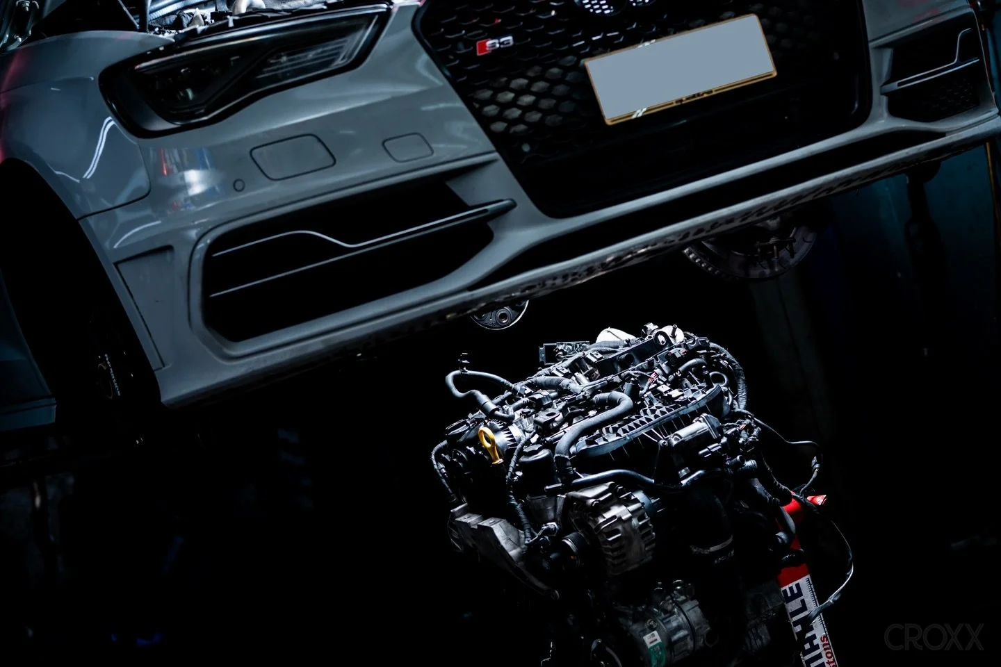 🇺🇸 𝙄𝙣𝙩𝙚𝙜𝙧𝙖𝙩𝙚𝙙 𝙀𝙣𝙜𝙞𝙣𝙚𝙚𝙧𝙞𝙣𝙜 𝘅 🇩🇪 𝘼𝙐𝘿𝙄 𝙎𝟯 𝟴𝙑 
極致強化 𝗘𝗔𝟴𝟴𝟴 引擎核心、構築最強動力基石
強韌「鍛造」加持！爆發應有戰鬥力 𝙂𝙀𝙏！

𝙄𝙀 𝙎𝙥𝙚𝙘 𝙈𝘼𝙃𝙇𝗘 𝙁𝗼𝗿𝗴𝗲𝗱 𝙋𝙞𝙨𝙩𝗼𝙣𝙨
✓ 高壓鍛造工藝：強度遠超原廠鑄造件，頂得住更強爆發力
✓ 極致耐熱抗爆：大幅提升對抗爆震能力，高壓依然穩定
✓ 裙部專利塗層：