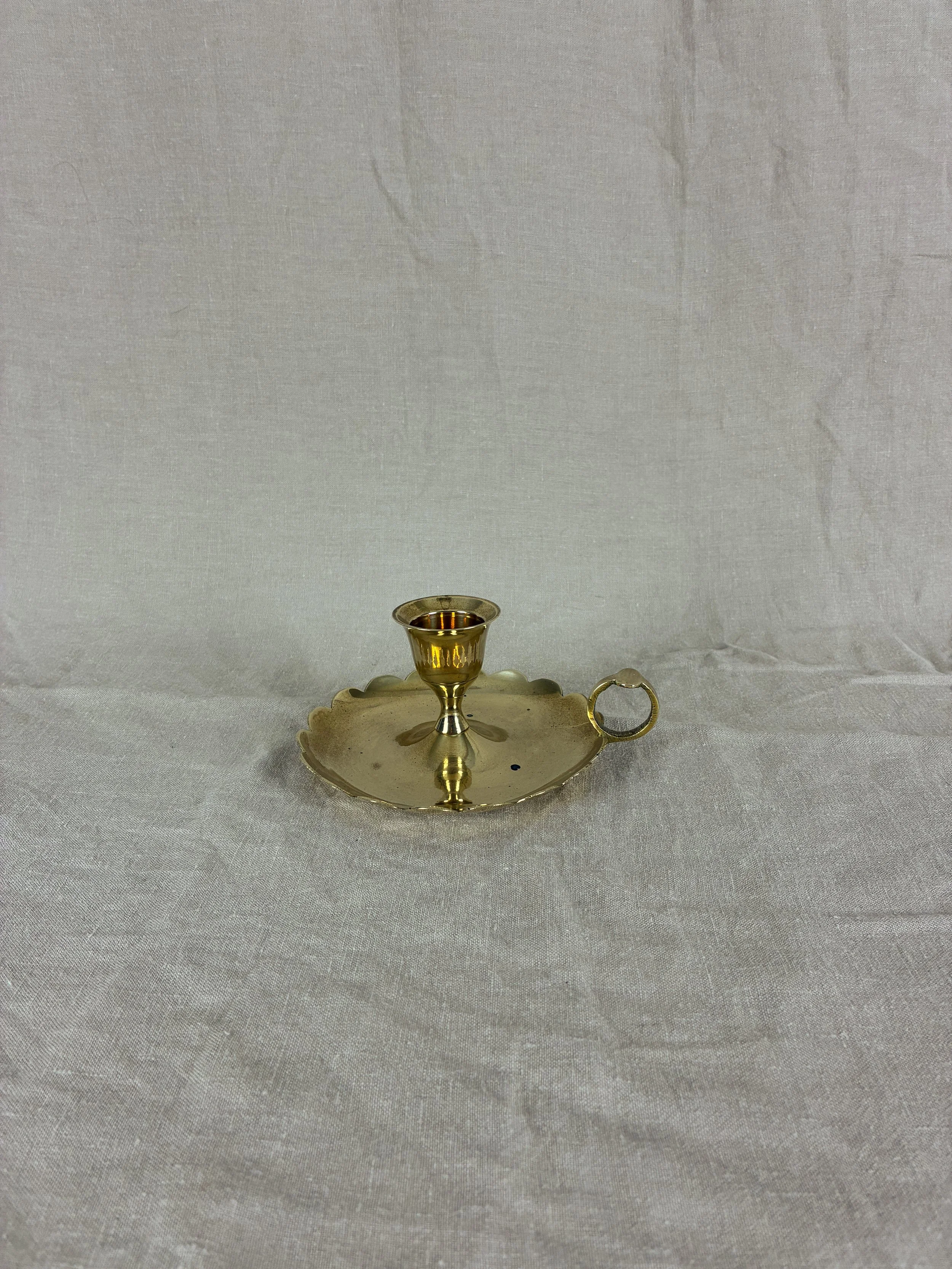 Petal scalloped brass candlesitck-3.jpg