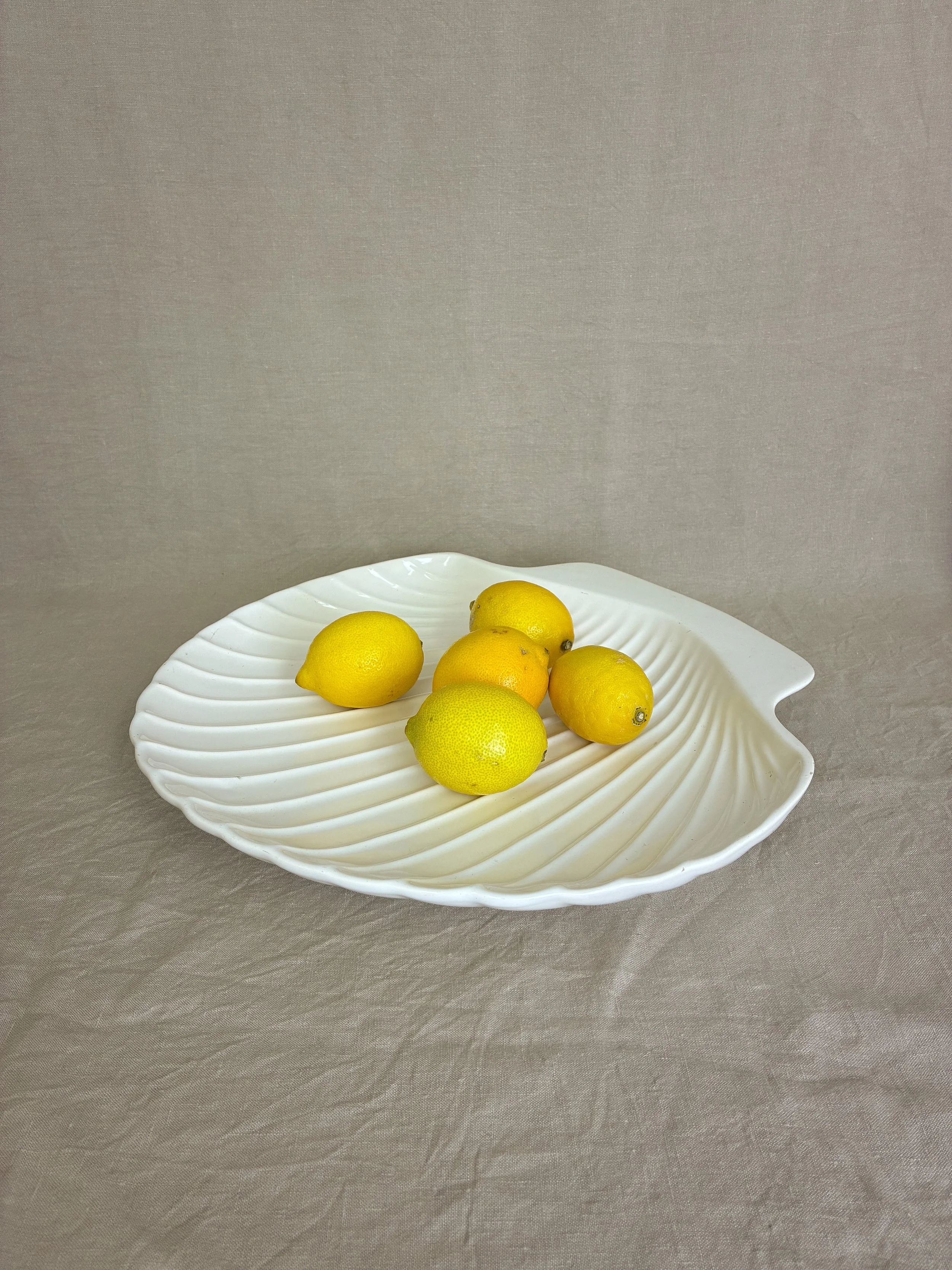 Surferina Scallop Shell Serving Platter