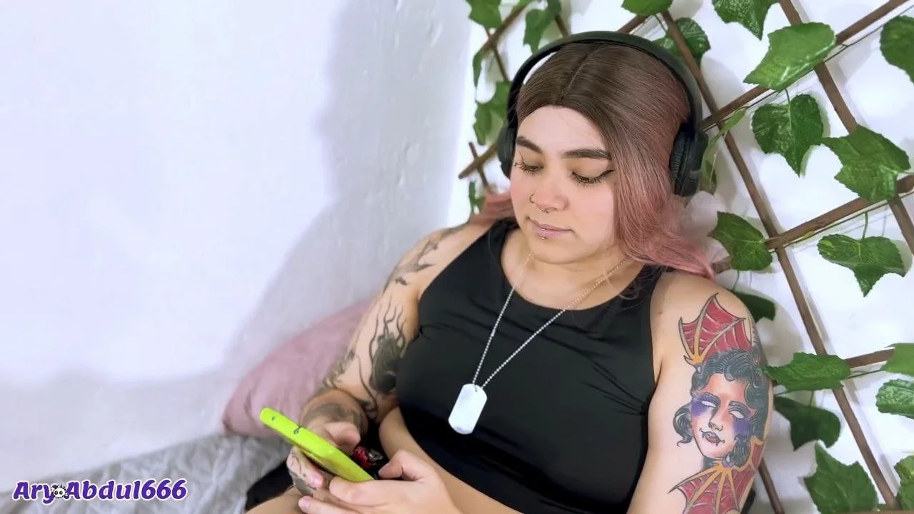 Kylie ellish make me pay rent with sex