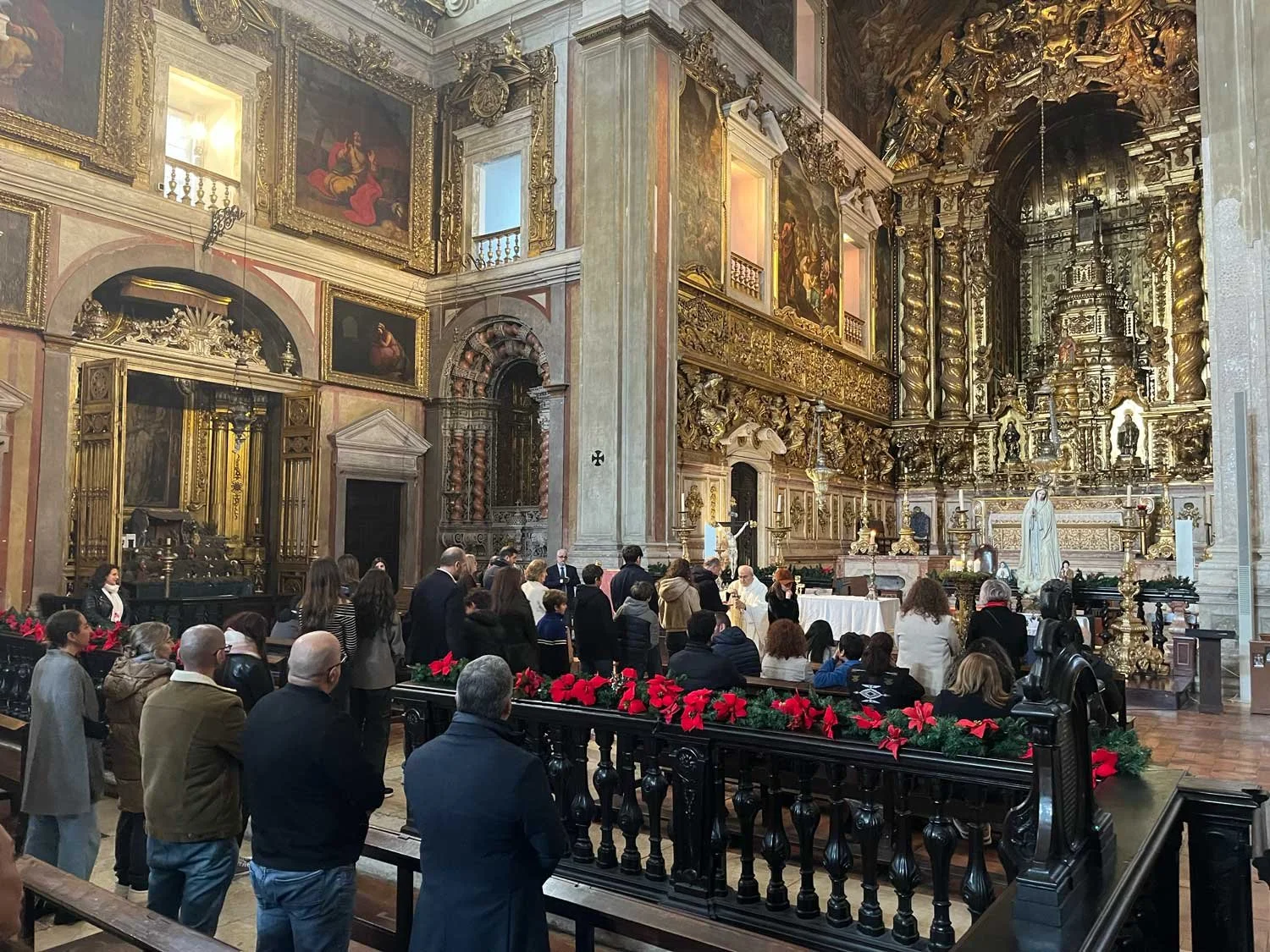 Lebanese Community in Lisbon Celebrates Christmas with Maronite Bishop Maroun Nasser Al‑Gemayel