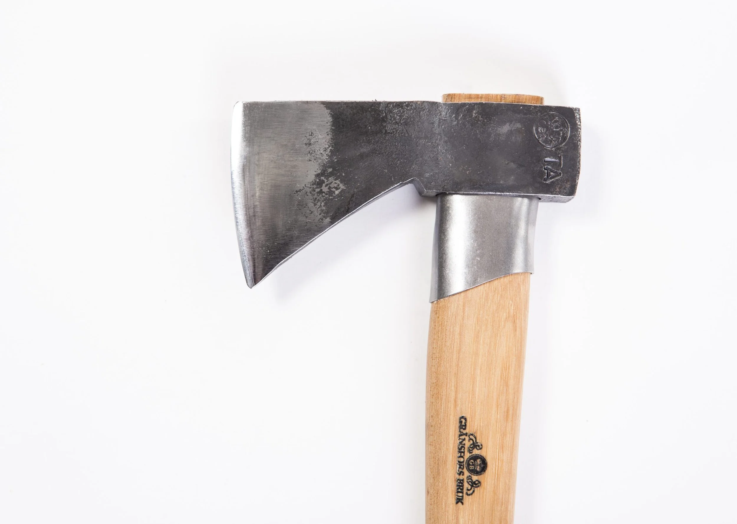 425-Outdoor-Axe-4-scaled.jpg