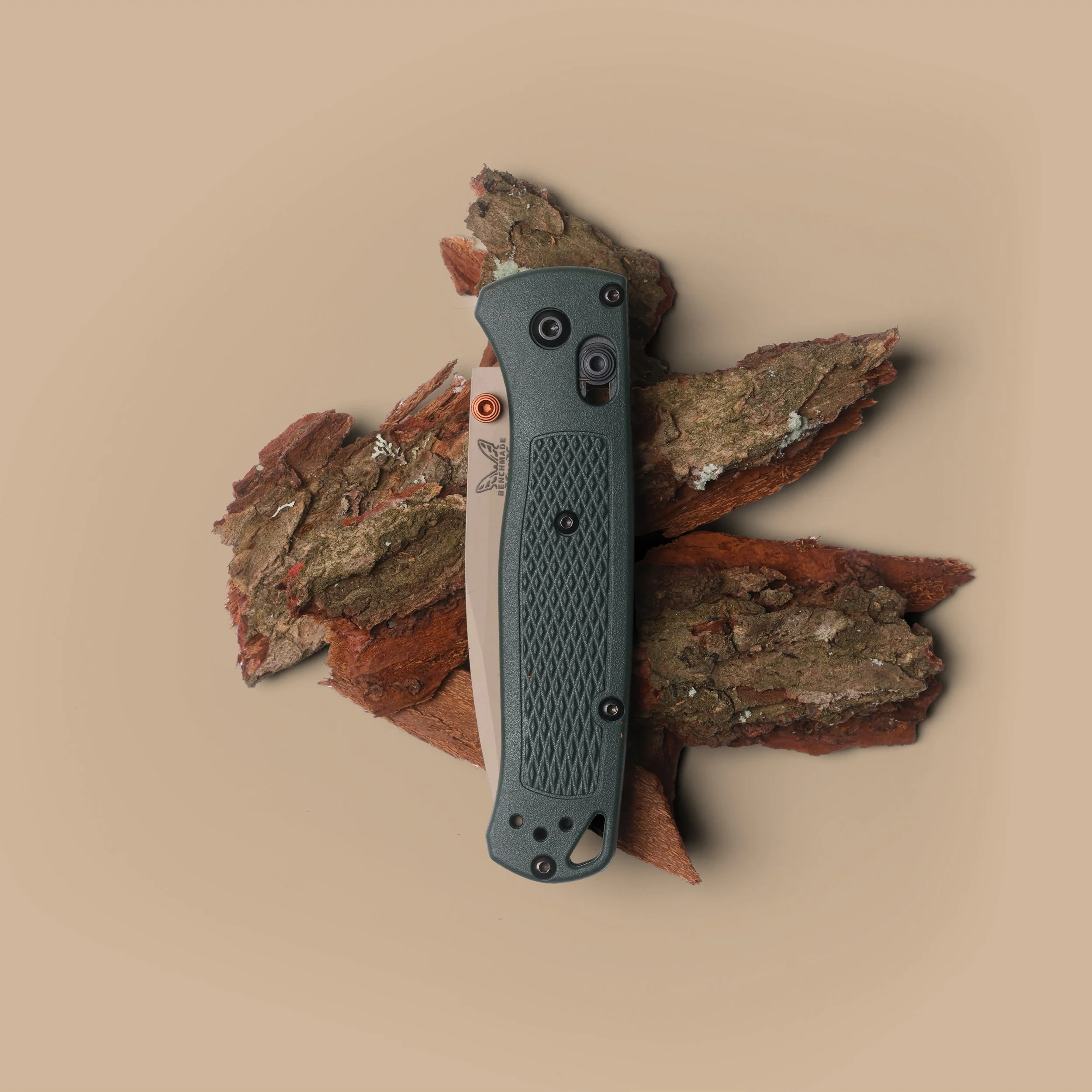 S1_26_535TN-2601 Bugout_Lifestyle_Russ Cosgrove_3D9A0164.jpg