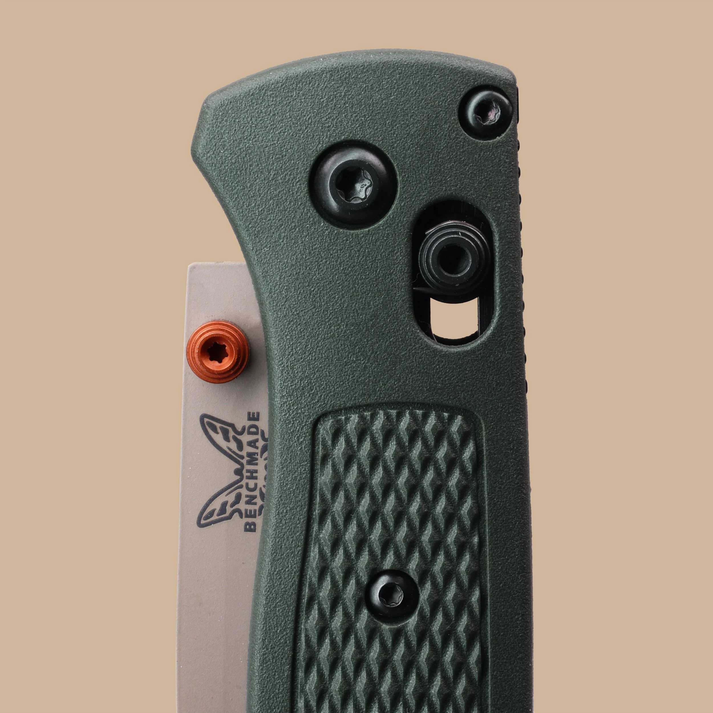 S1_26_535TN-2601 Bugout_Lifestyle_Russ Cosgrove_2A6A7208.jpg