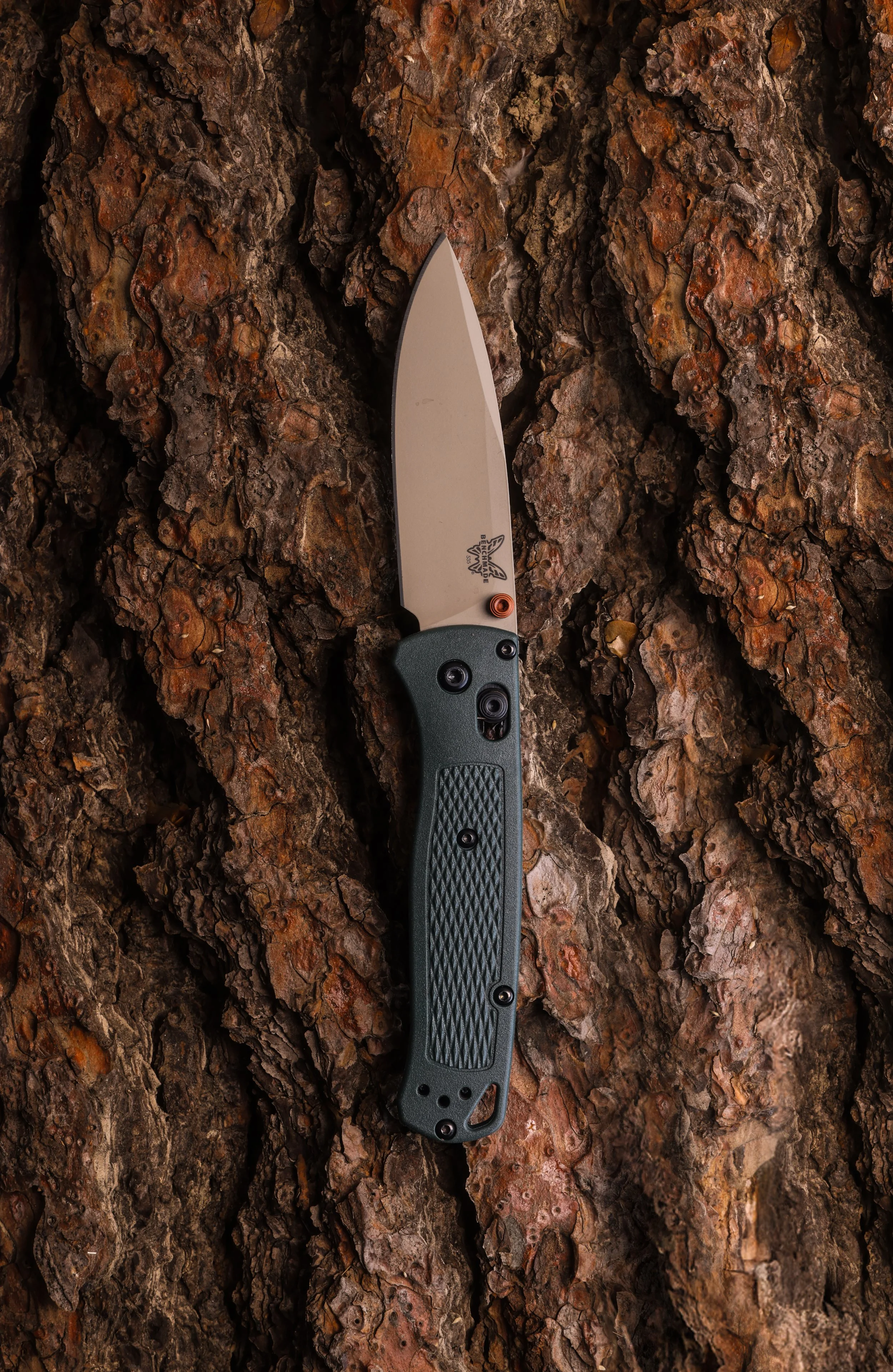 BENCHMADE BUGOUT TAIGA - 535tn-2601