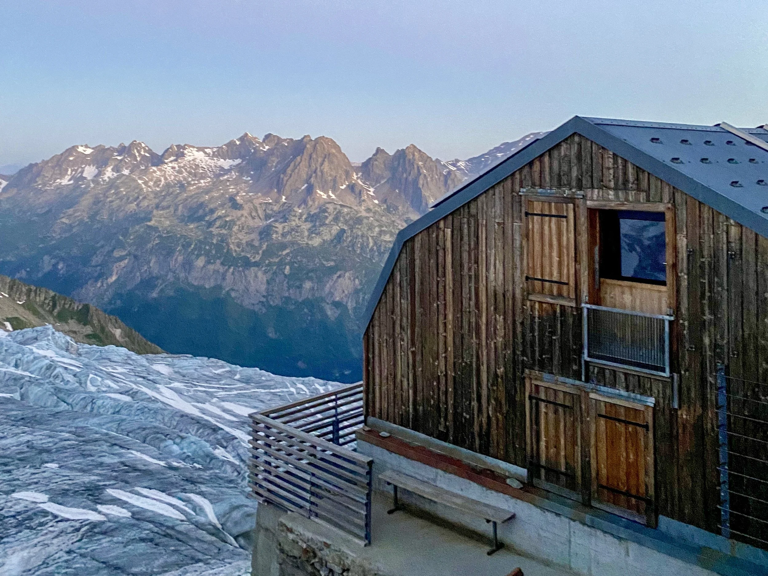 Hike to Refuge Albert 1er