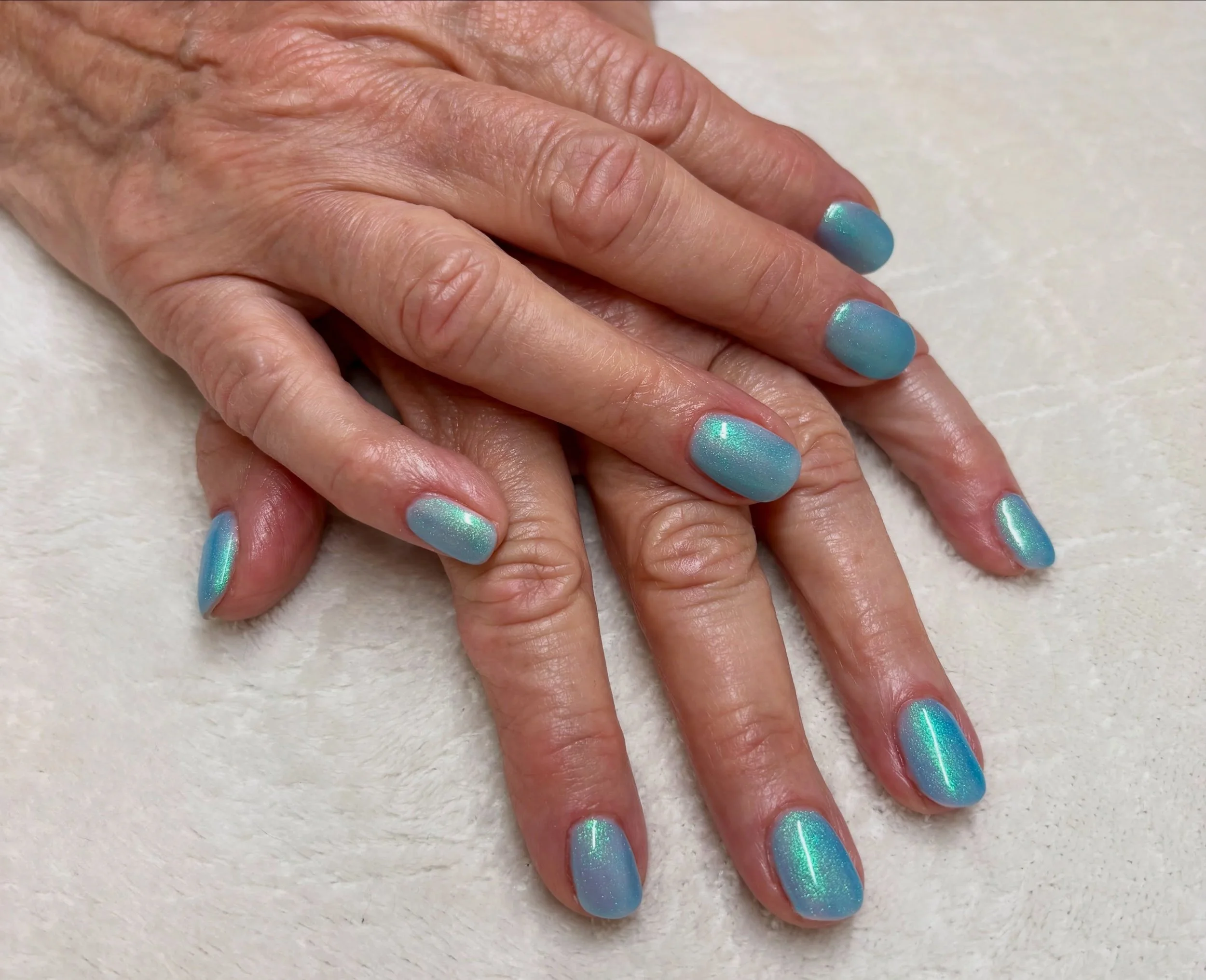 Spring is calling 🦋🩵🫐🐬 

#hellevoetsluis #gelrefill #voorneaanzee #beautysalonhellevoetsluis #mermaidnails