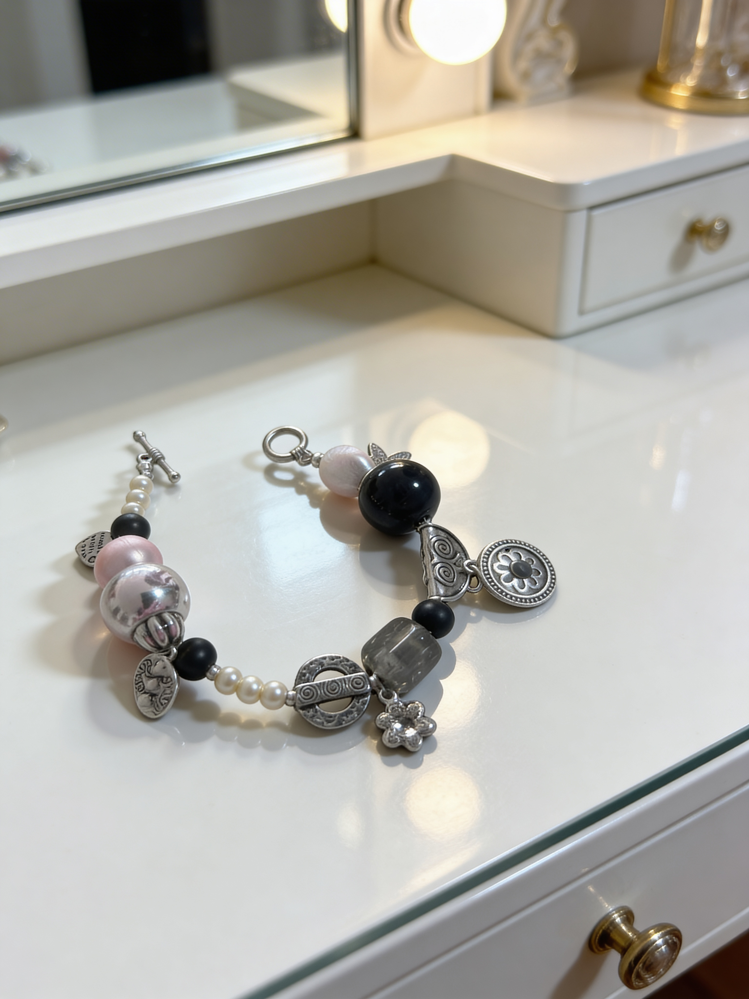 Charm Bracelet - Retro 4