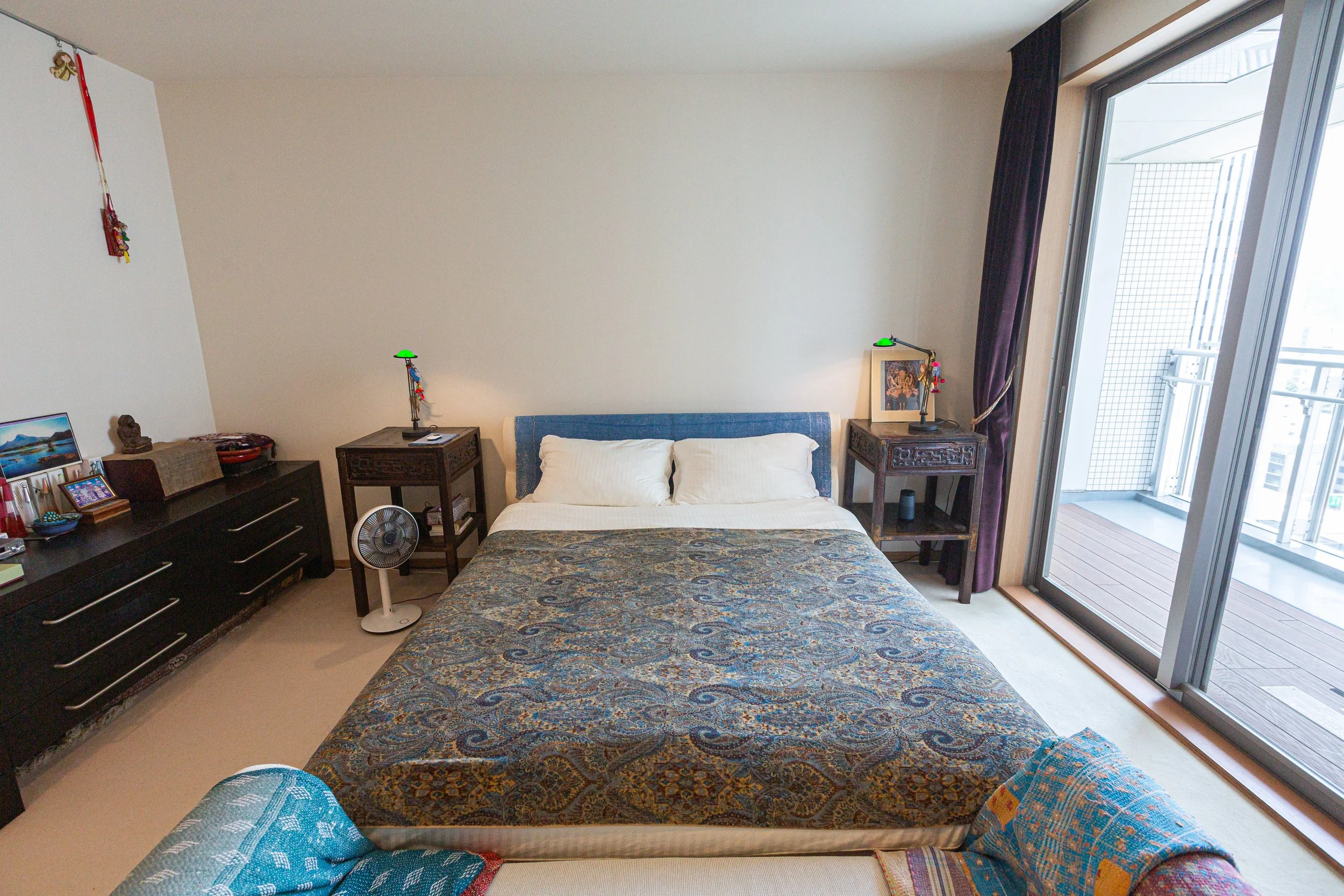 08 - Main Bedroom.jpg