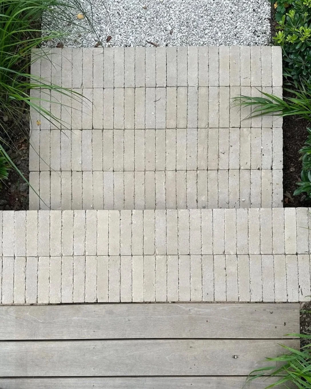 Jeg er helt forelsket i denne typen marktegl !!
Tegnes n&aring; inn i et st&oslash;rre prosjekt jeg jobber med om dagen 😍

Bilder hentet fra Pinterest

#hagedesign 
#norskehagedesignere 
#gardendesign