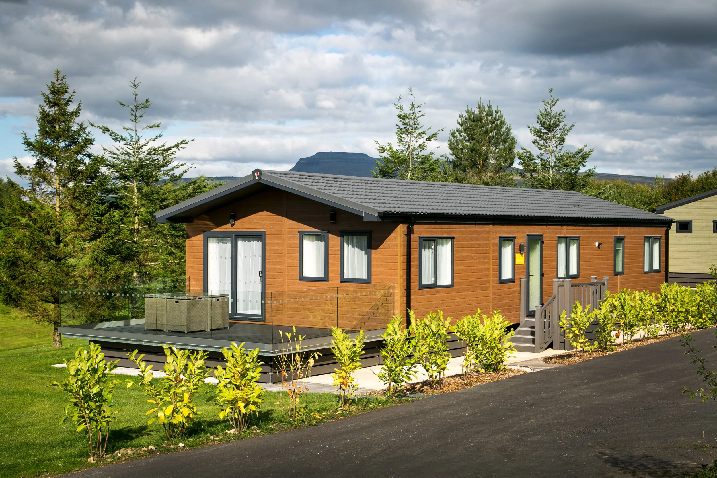 Turning luxury lodge interest into qualified leads