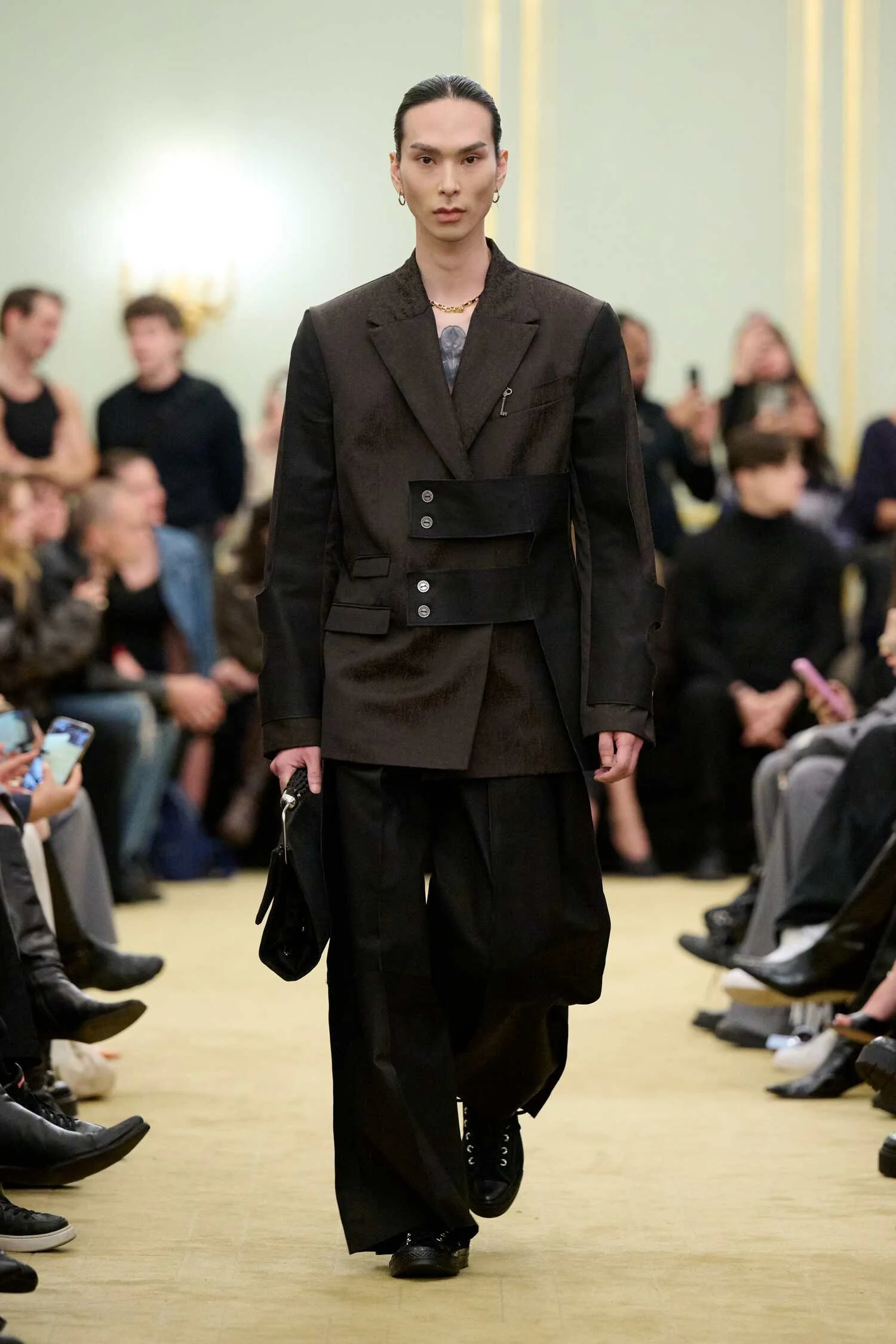 Haderlump_SS27_Look012_by_James_Cochrane_for_BFW_PRESS.jpg