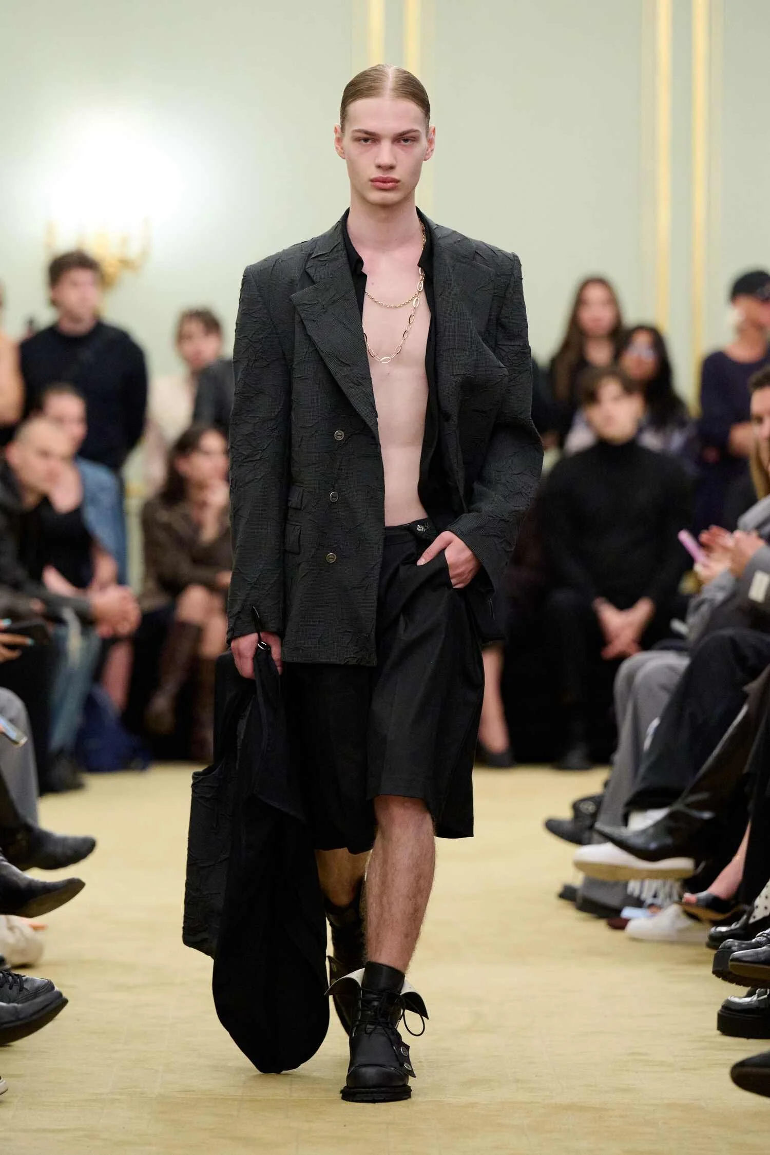 Haderlump_SS27_Look024_by_James_Cochrane_for_BFW_PRESS.jpg