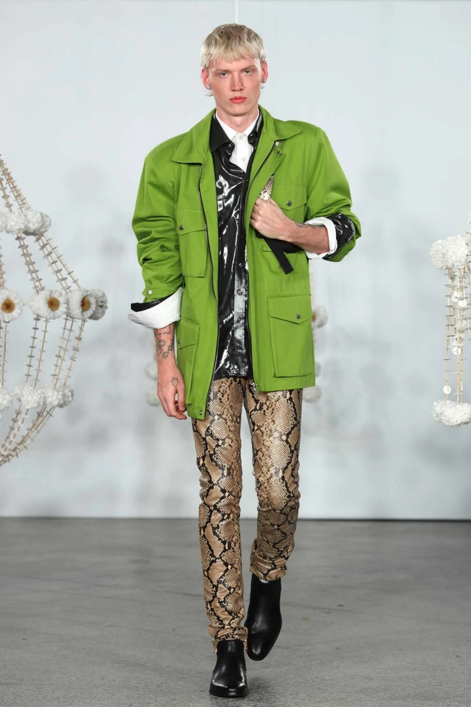 Mariusz_Przybylski_SS27_RUNWAY_Look15_Press_by_Boris Marberg_for_BFW.jpg