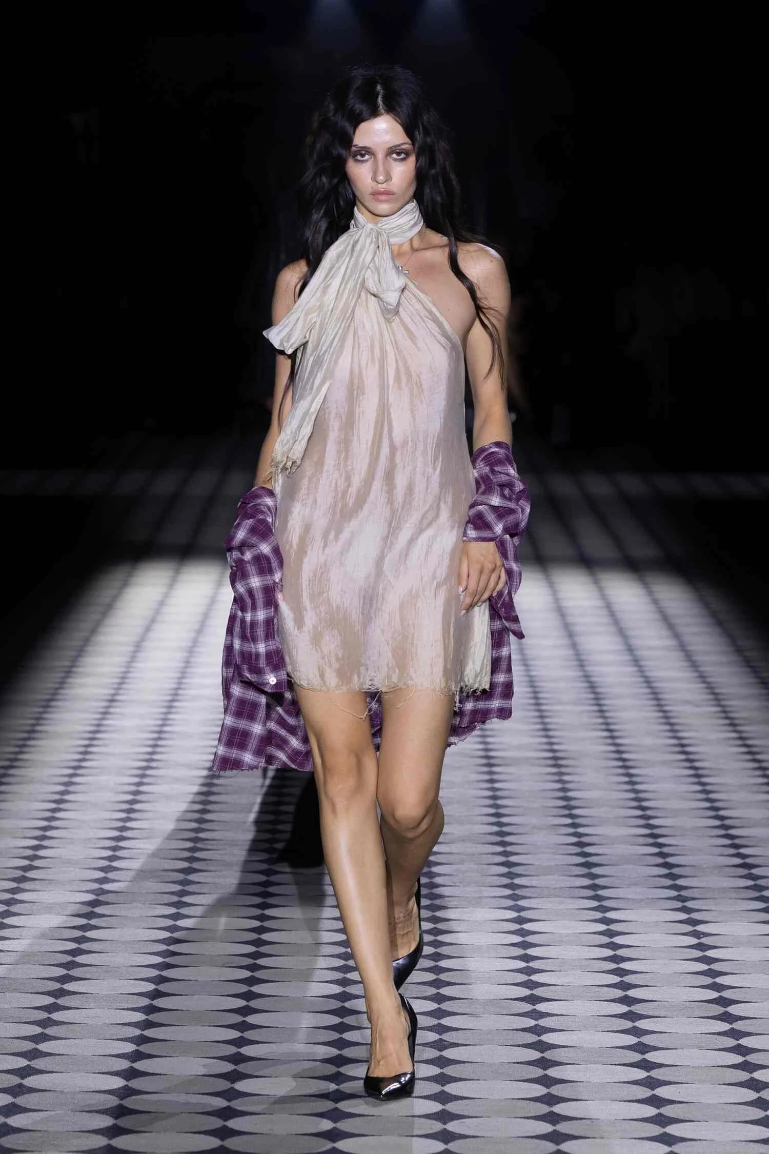 Unvain_SS27_Runway1_by_ AndreasHofrichter_for_BFW-12.jpg