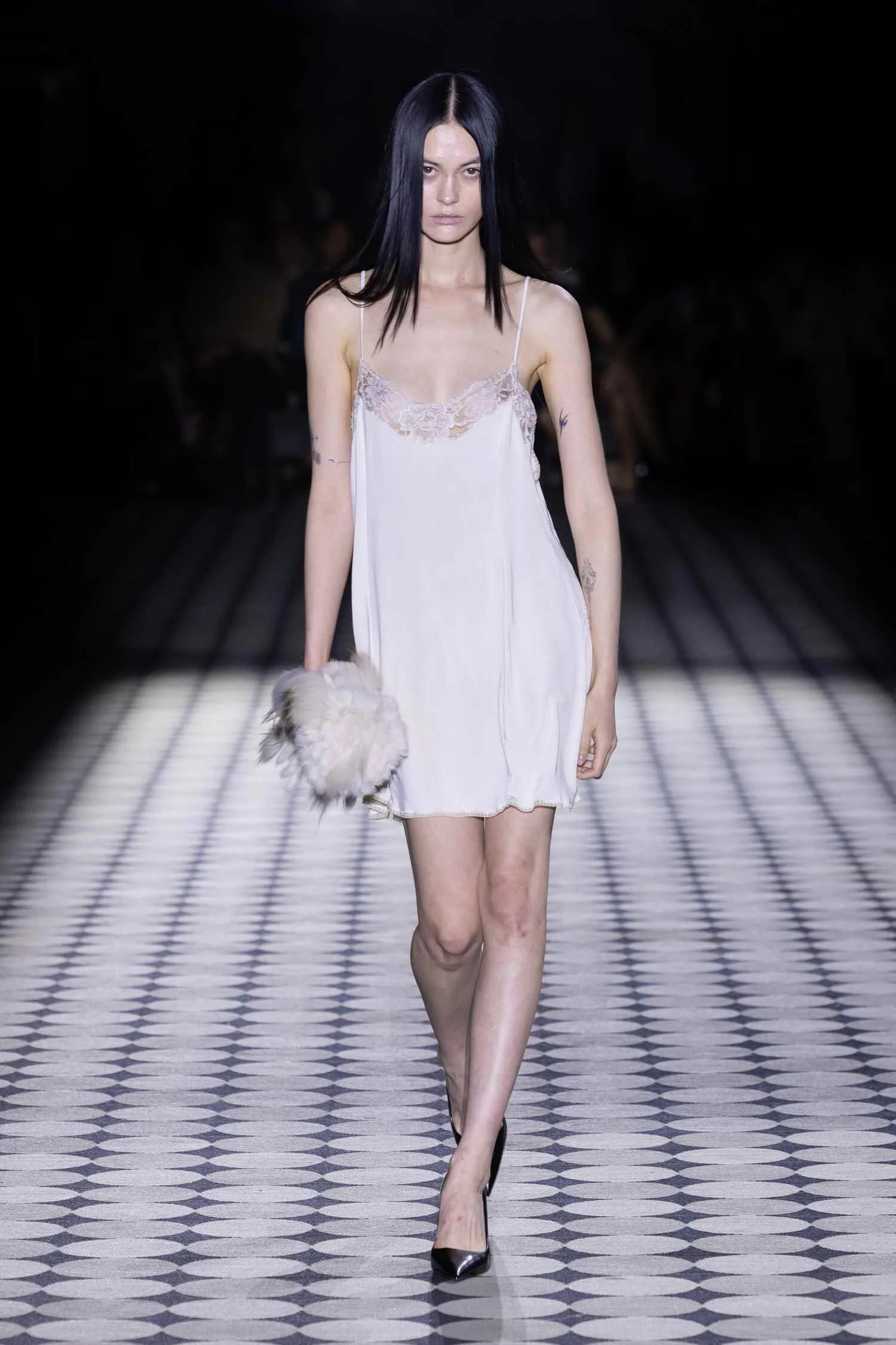 Unvain_SS27_Runway1_by_ AndreasHofrichter_for_BFW-27.jpg