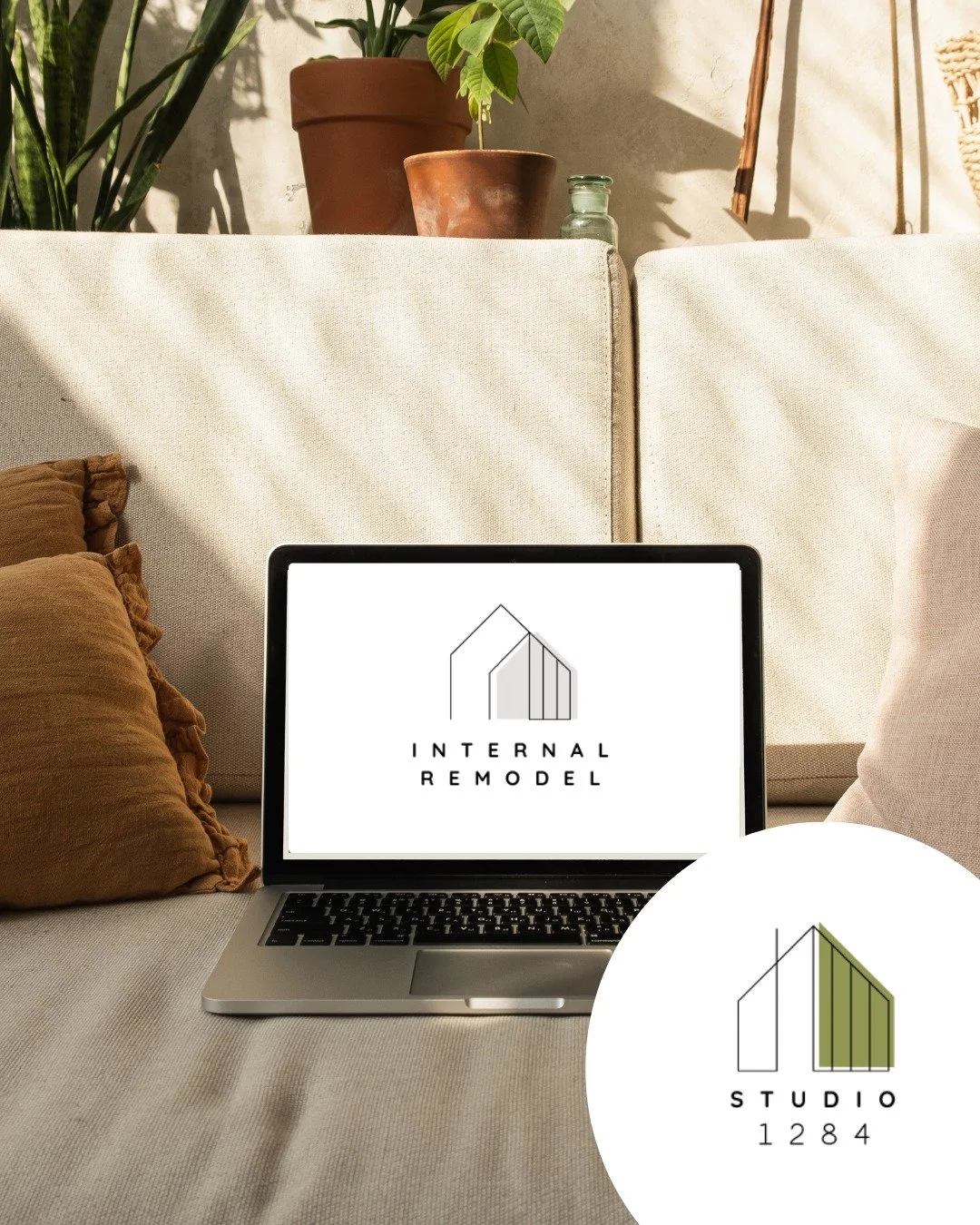 Transform your home from the inside out 🏠

A lot of my clients think they have to extend to improve their existing home space, but an internal remodel is all about rethinking the way the space works: 

📐Opening up Layouts
📐 Improving Flow
📐 Creat