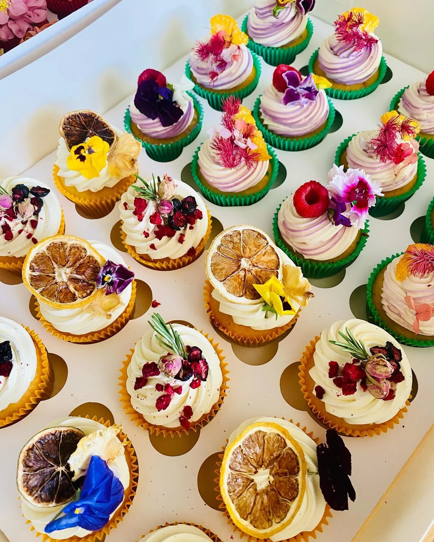 The start of the wedding order for the beautiful Rose and her husband. 
The brief for this one was bright, fun and floral ✨ I loved having the creative freedom to do something of my choosing while fulfilling her dreams for what she wanted for her wed