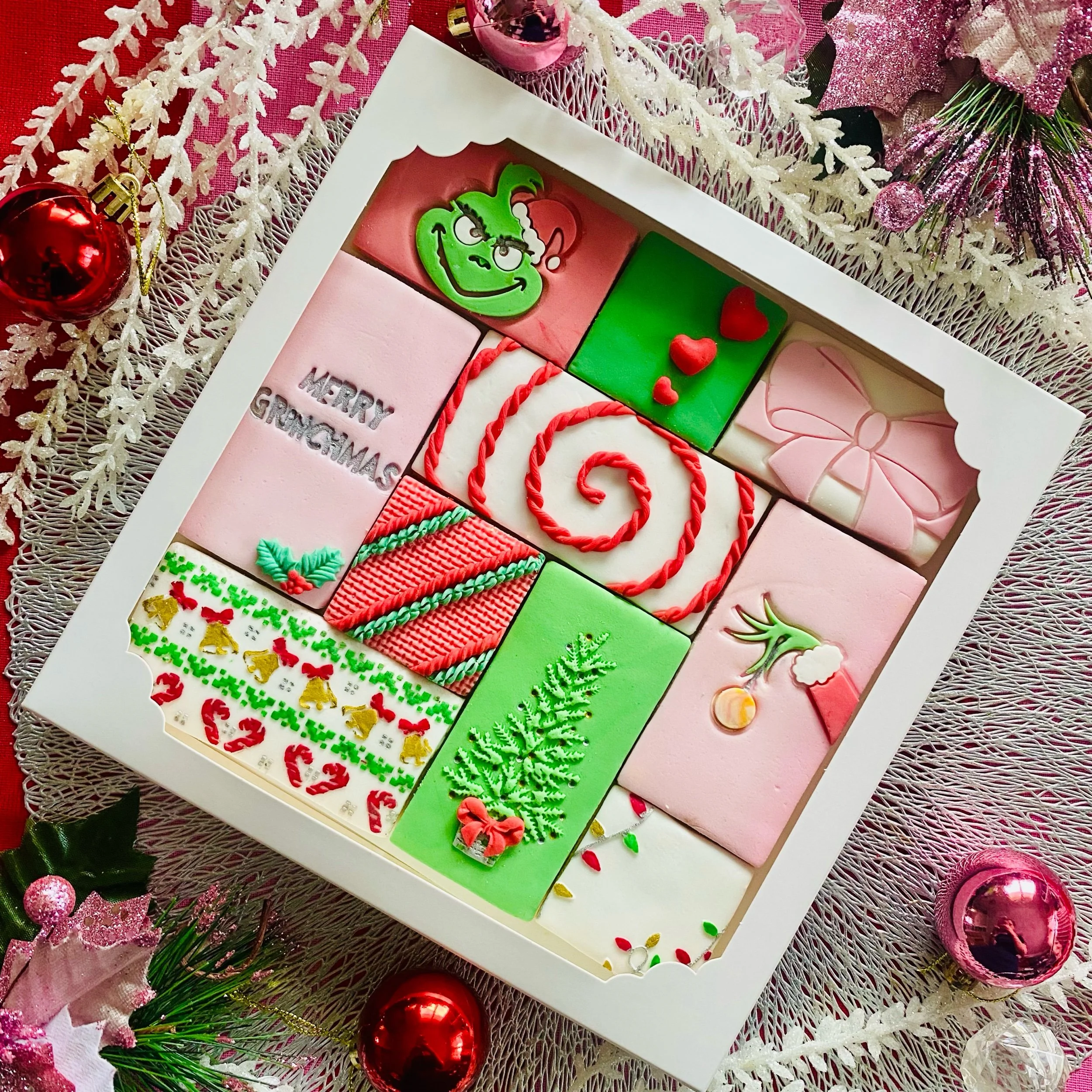 Grinchy Christmas Cookie Platter