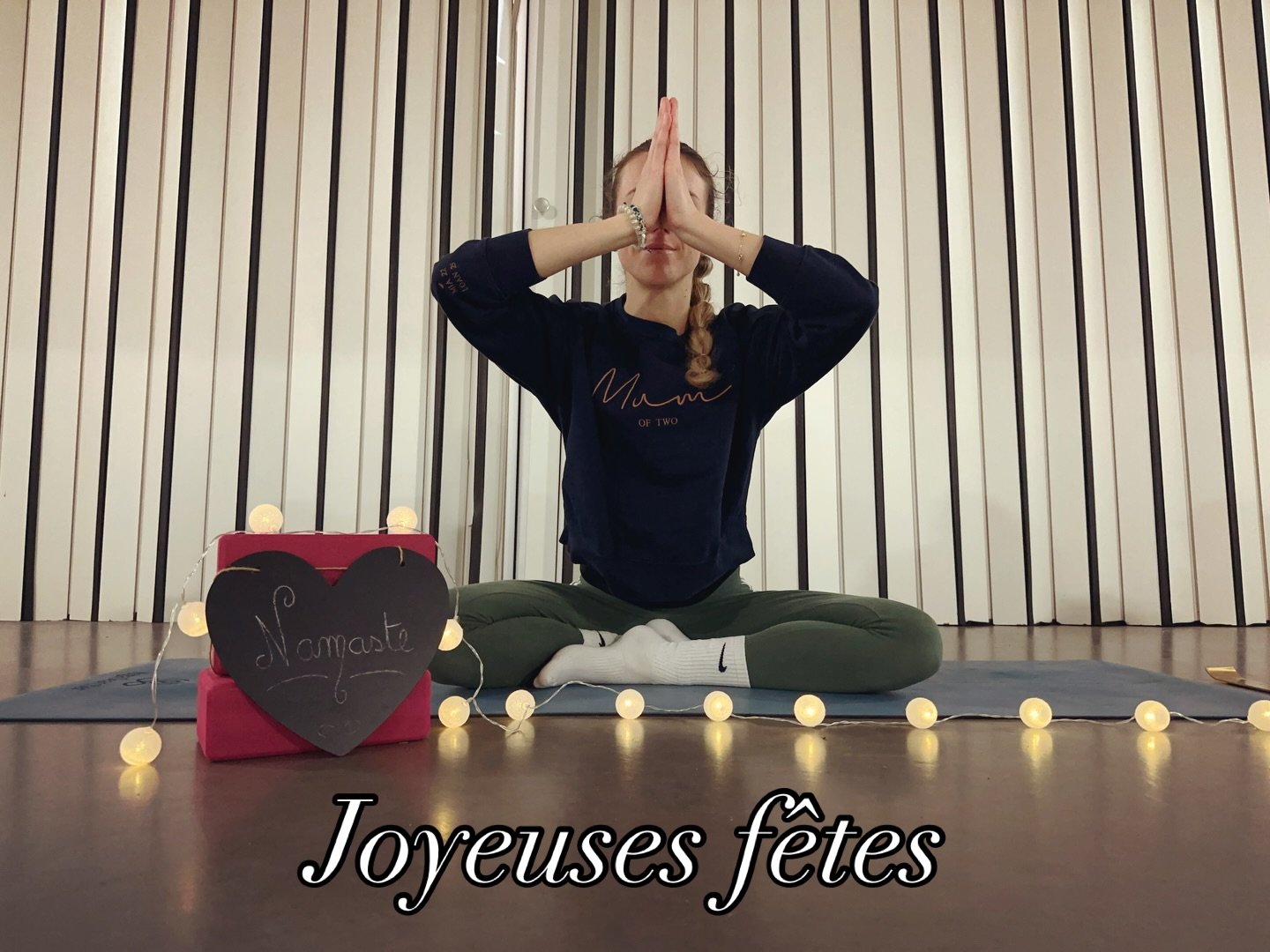 Il est temps de vous souhaiter de JOYEUSES F&Ecirc;TES de fin d&rsquo;ann&eacute;e 🙏🏻 de vous offrir du temps avec vos proches qui sont pr&egrave;s de vous, de garder des pens&eacute;es pour ceux qui ne le sont plus&hellip; et de vous ch&eacute;rir