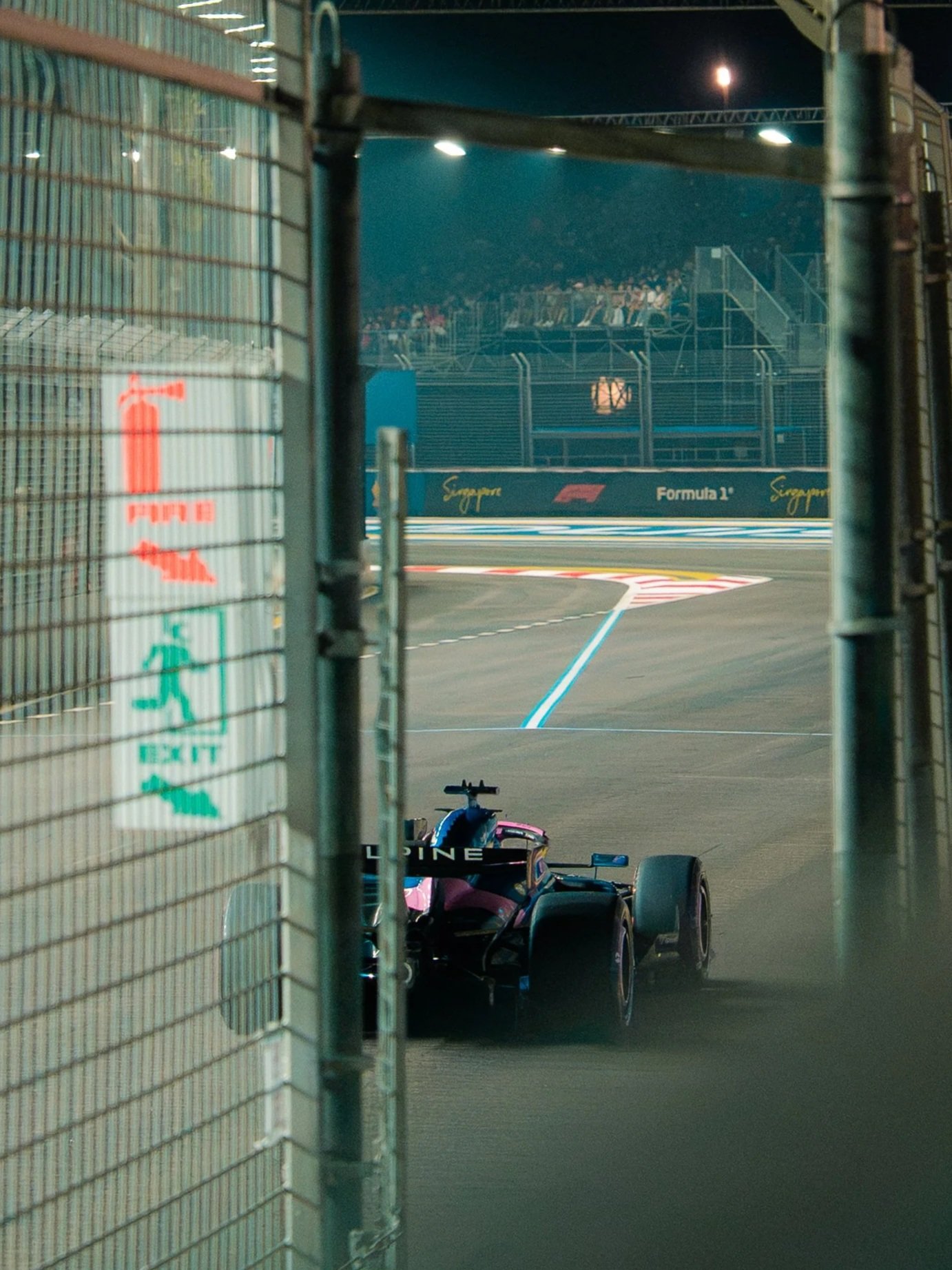 Singapore+cars+on+track-9.jpg