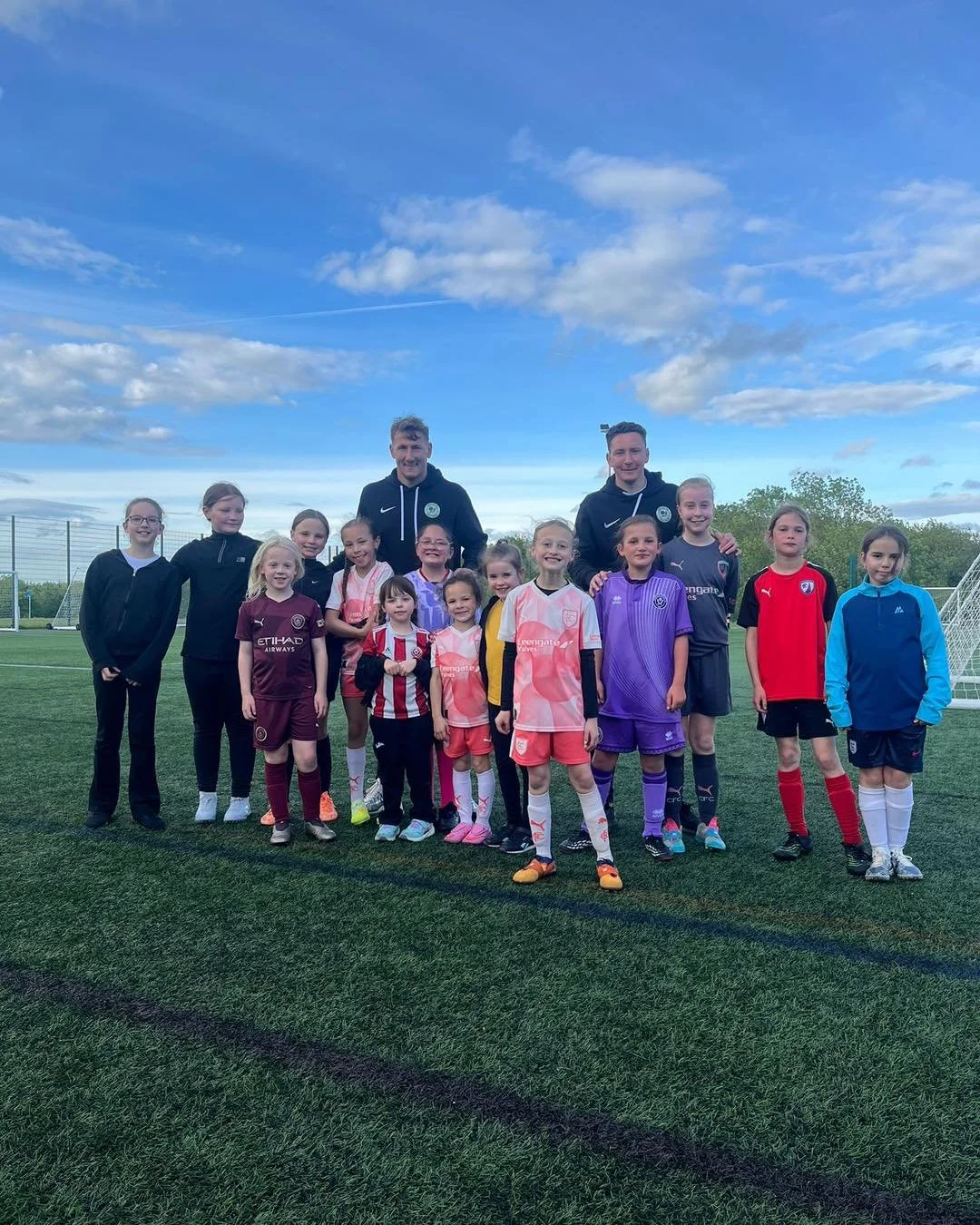 It&rsquo;s been so great seeing this group grow! 🌱

We&rsquo;ll be taking a short 2 week break due to the bank holiday, and our coaches availability!!

We&rsquo;ll be back June 8th with another great session!

#football #footballher #movemore #rooti
