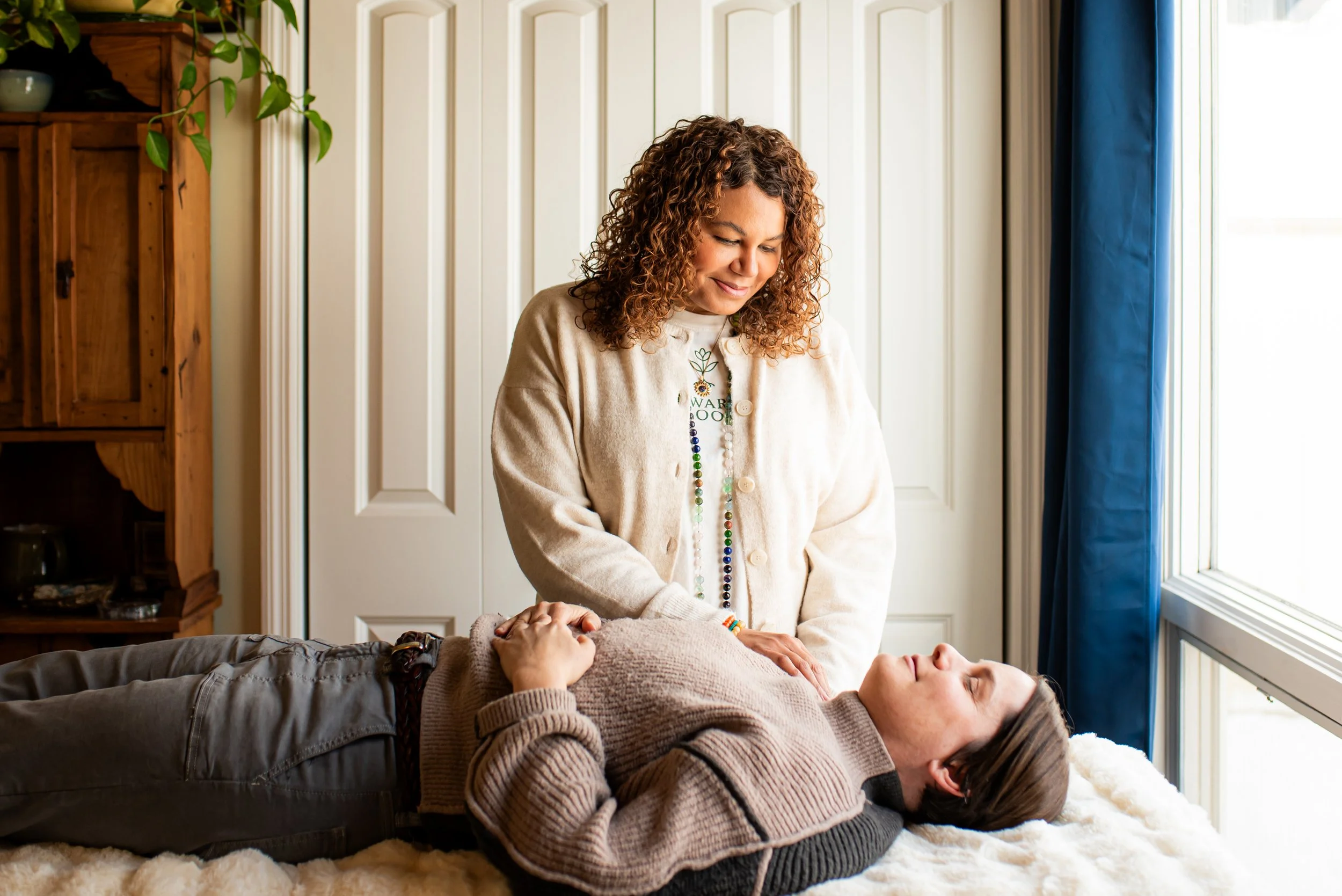 Somatic therapy, relaxing and stress relief sessions. Unwind your mind, body and soul.