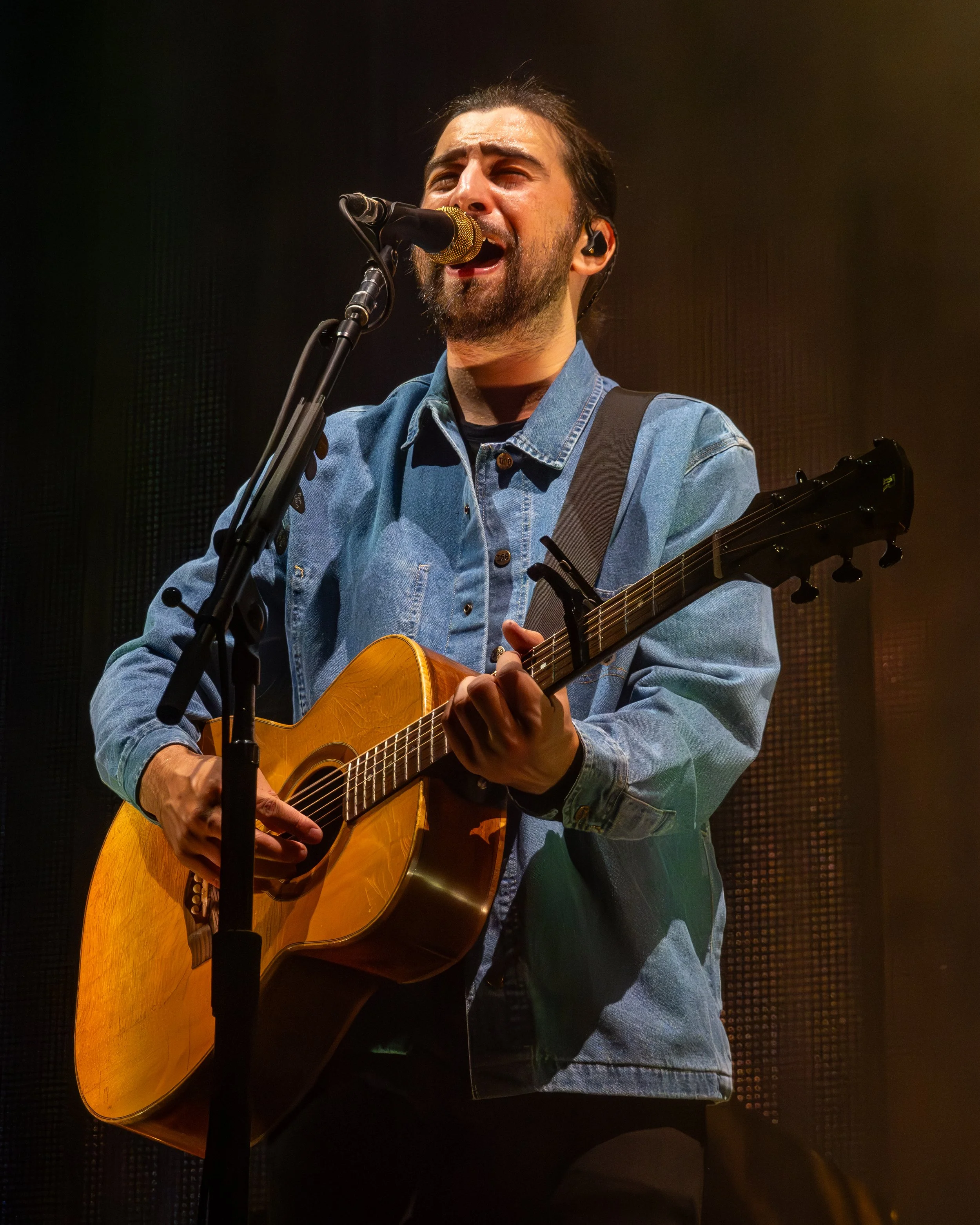 noahkahan-17.jpg