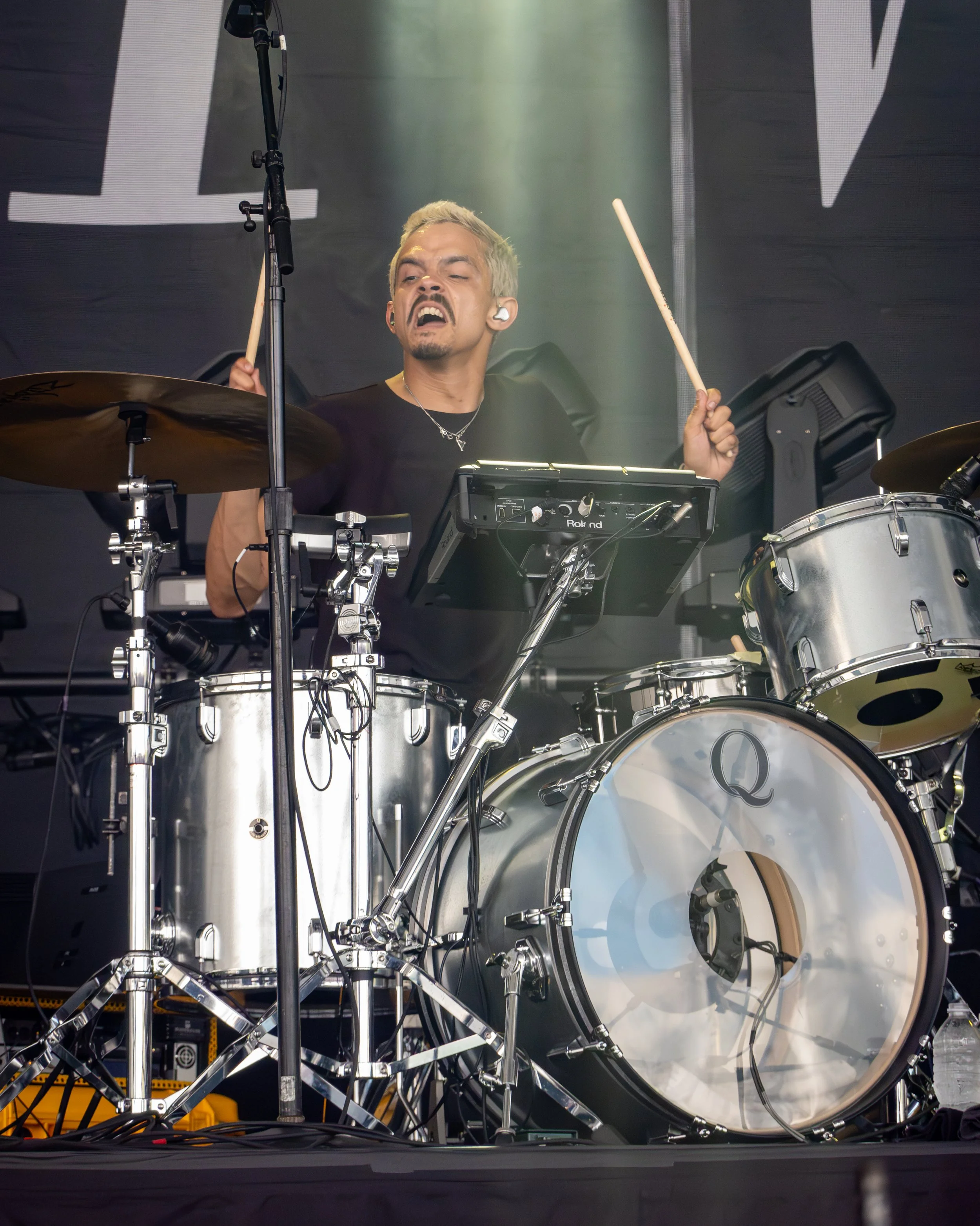 PVRIS-7.jpg