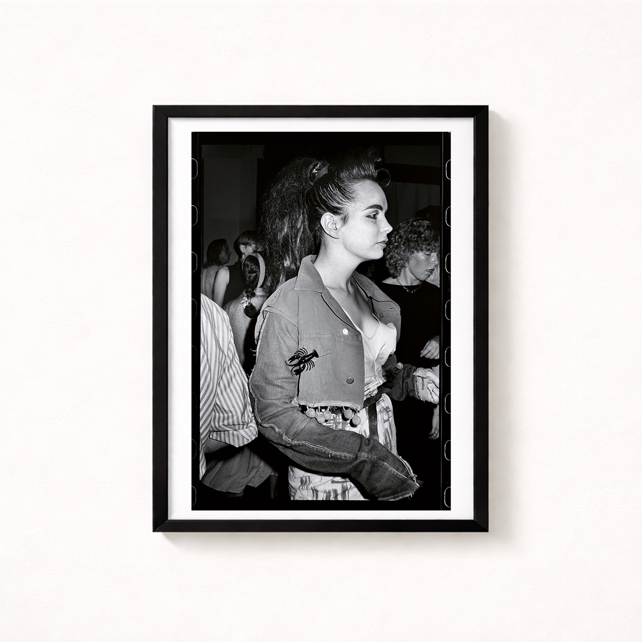 debra-hurford-brown-mockup-the-Hacienda-9-framed.png