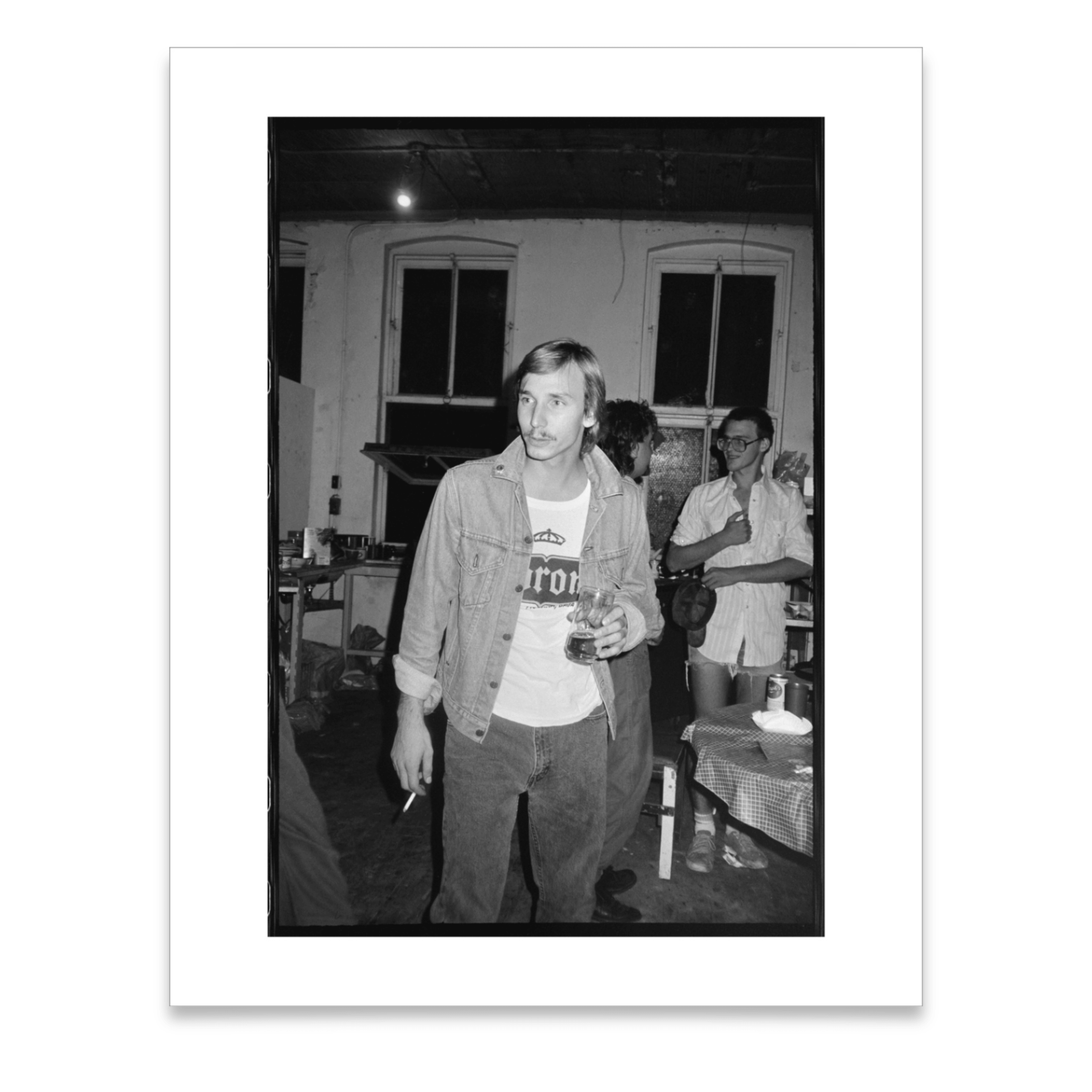debra-hurford-brown-mockup-Chicago-House-Party-#02.png
