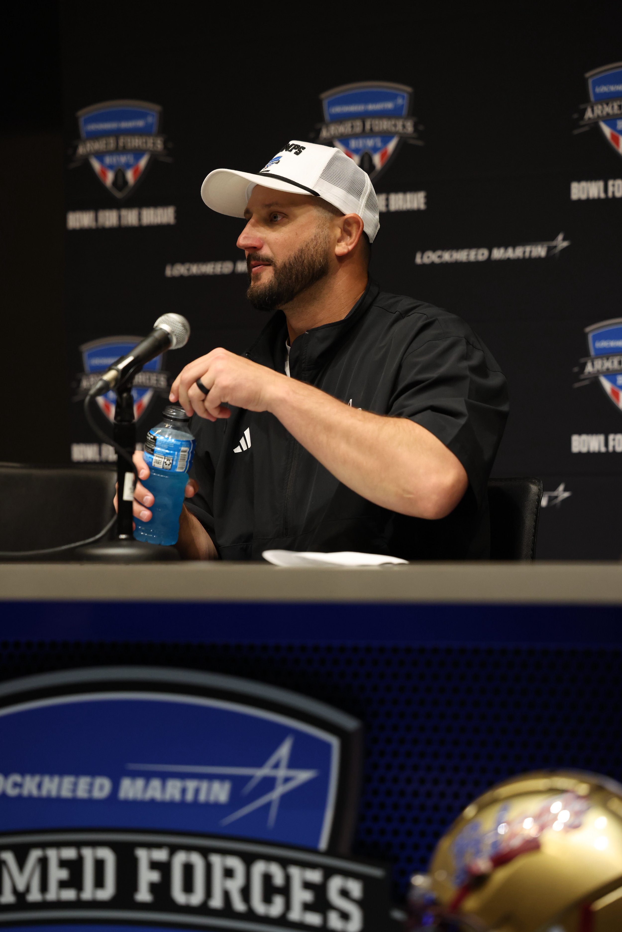 20260102 NCAAFB-ArmedForcesBowl-Owls@Bobcats-TH-105.JPG