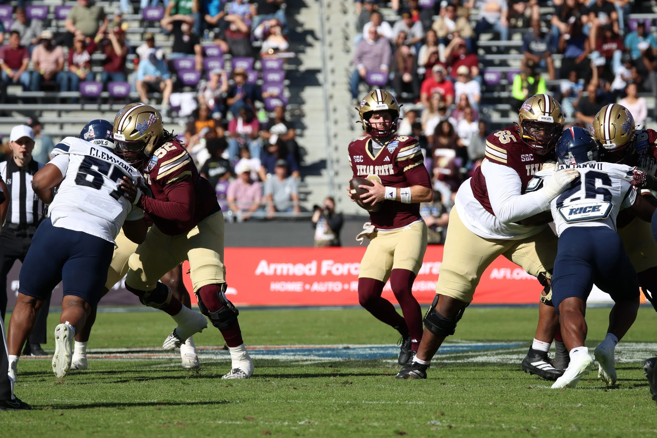 20260102 NCAAFB-ArmedForcesBowl-Owls@Bobcats-TH-32.JPG