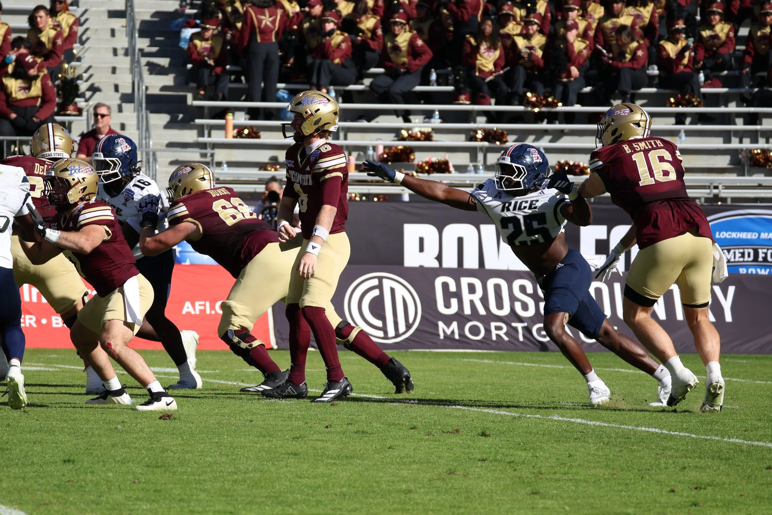 20260102 NCAAFB-ArmedForcesBowl-Owls@Bobcats-TH-63.JPG